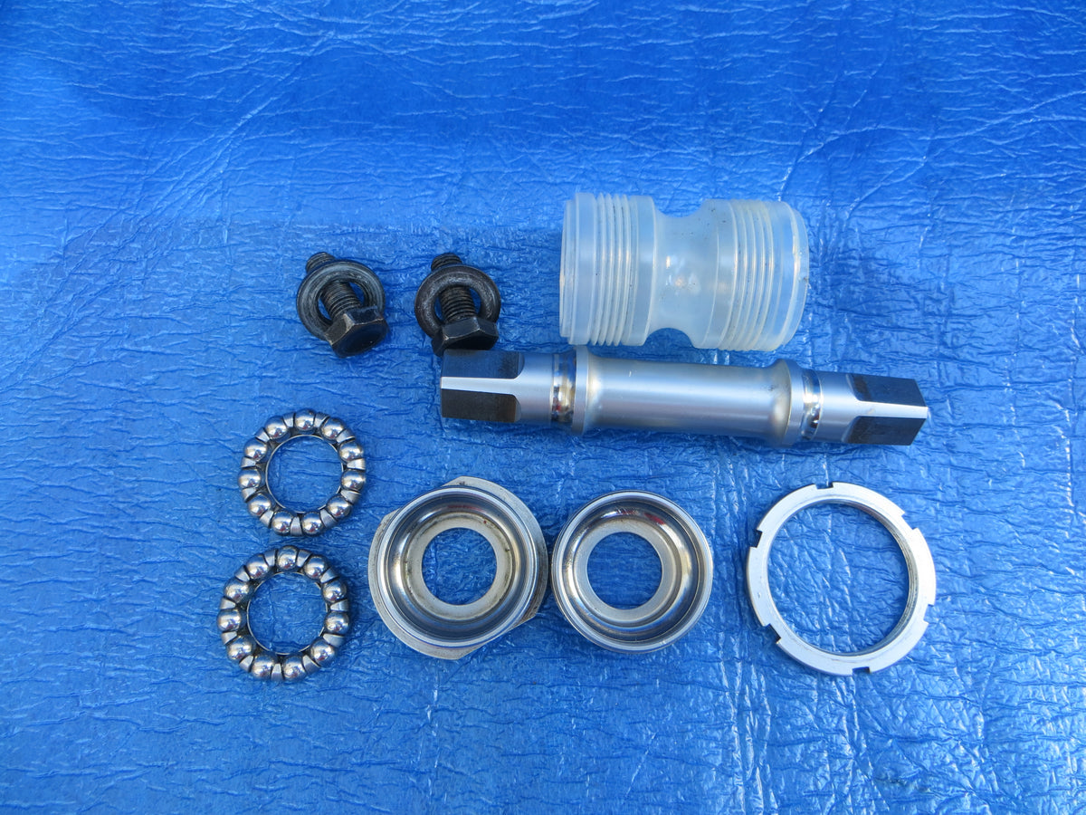 Hatta R9400 NJS Bottom Bracket (25010203) – NJS EXPORT