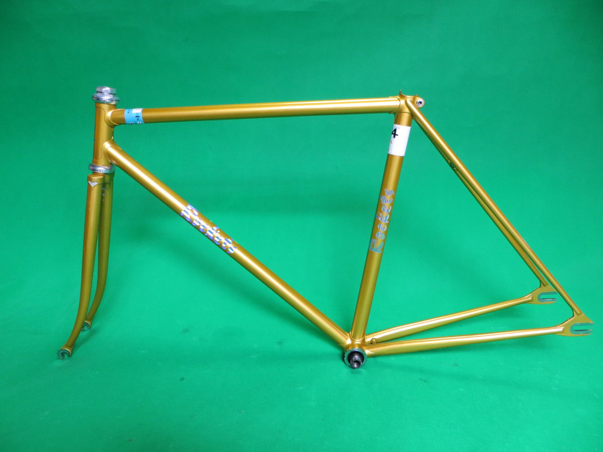 Bomber Pro NJS ピストフレーム 029_c81d5e32-a28d-449b-a426-