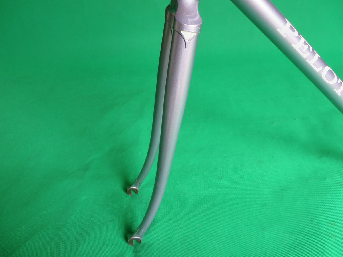 PELOTON | purplish-silver metallic | 52cm – NJS EXPORT