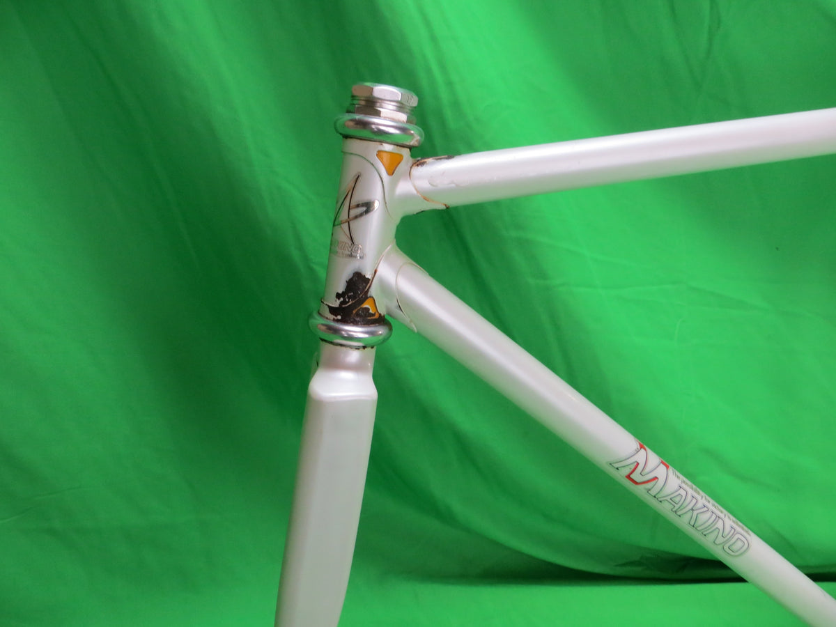 Makino Columbus Max Fork // White // 49.5cm – NJS EXPORT