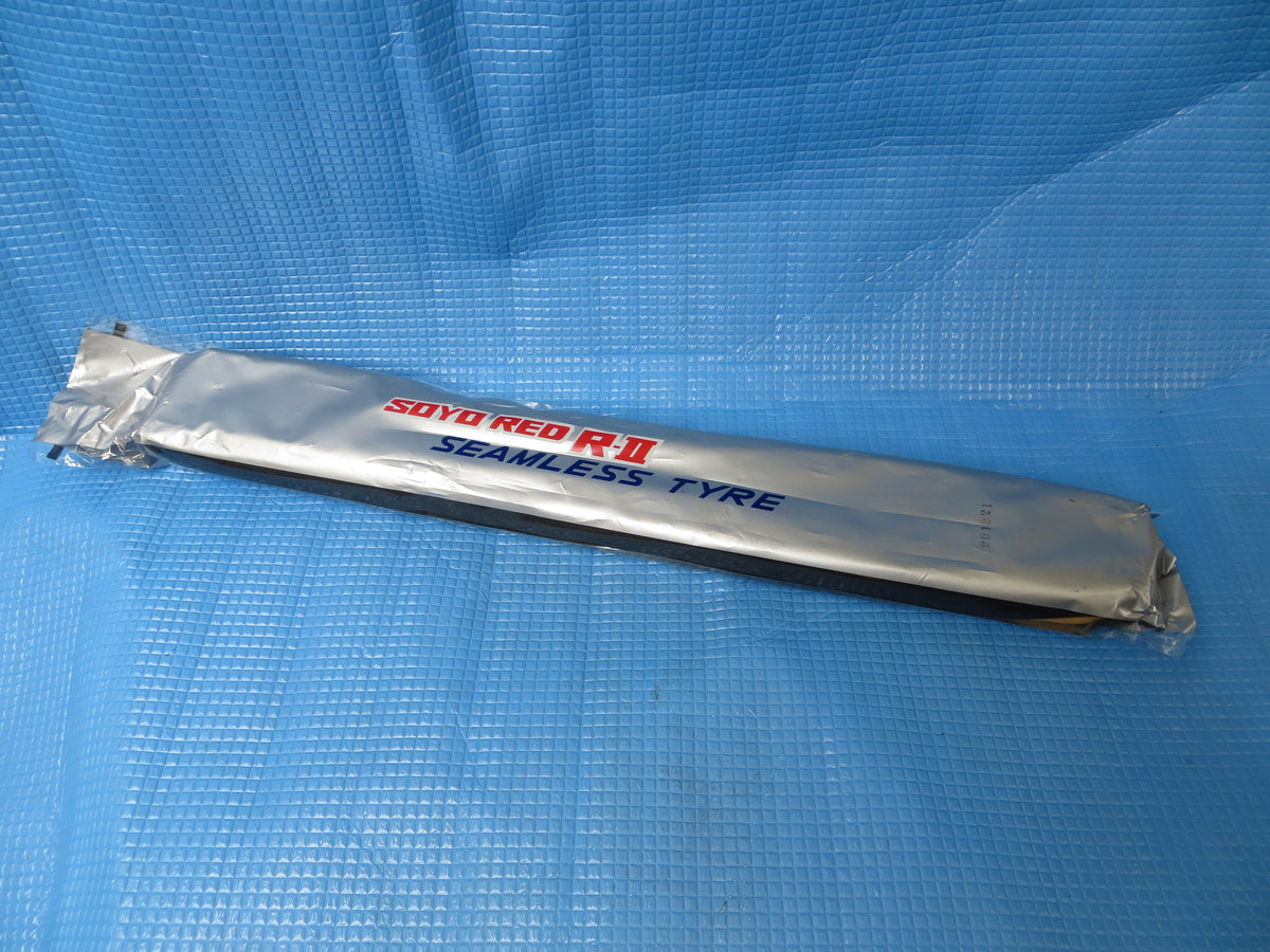 NJS SOYO RED R II シームレスタイヤ Amazon.co.jp: SOYO RED R-Ⅱ シームレスタイヤ 競輪 NJS