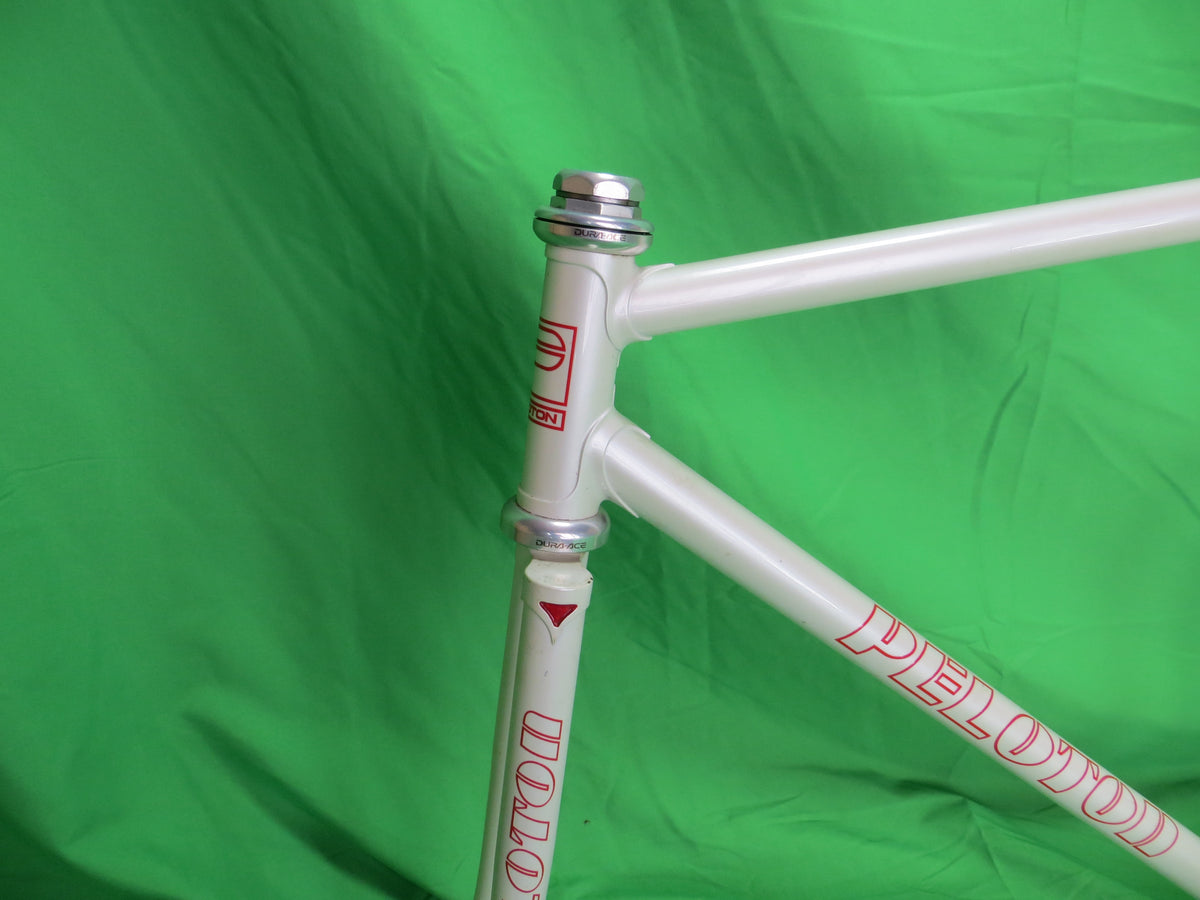 Peloton // White // 51cm – NJS EXPORT