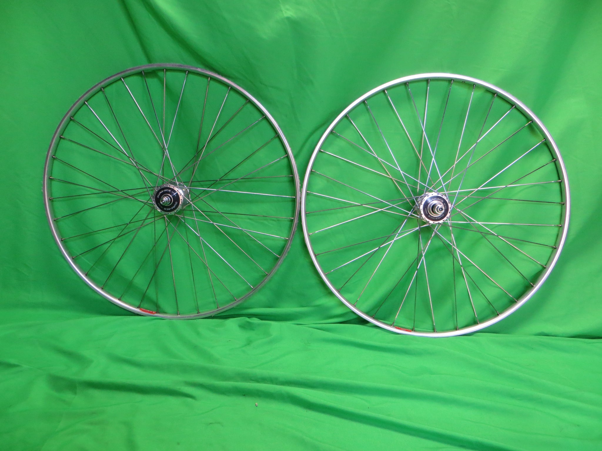 Araya Gold 16B NJS 700c Tubular NJS Rims, Shimano Dura Ace HB-7600 NJS hubs 120mm (25011301)