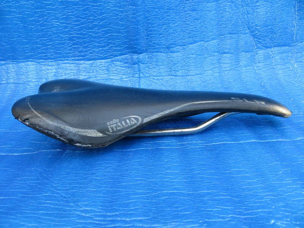 Selle Italia 44mm SLR Titanium Rail Padded Saddle  (24031803)