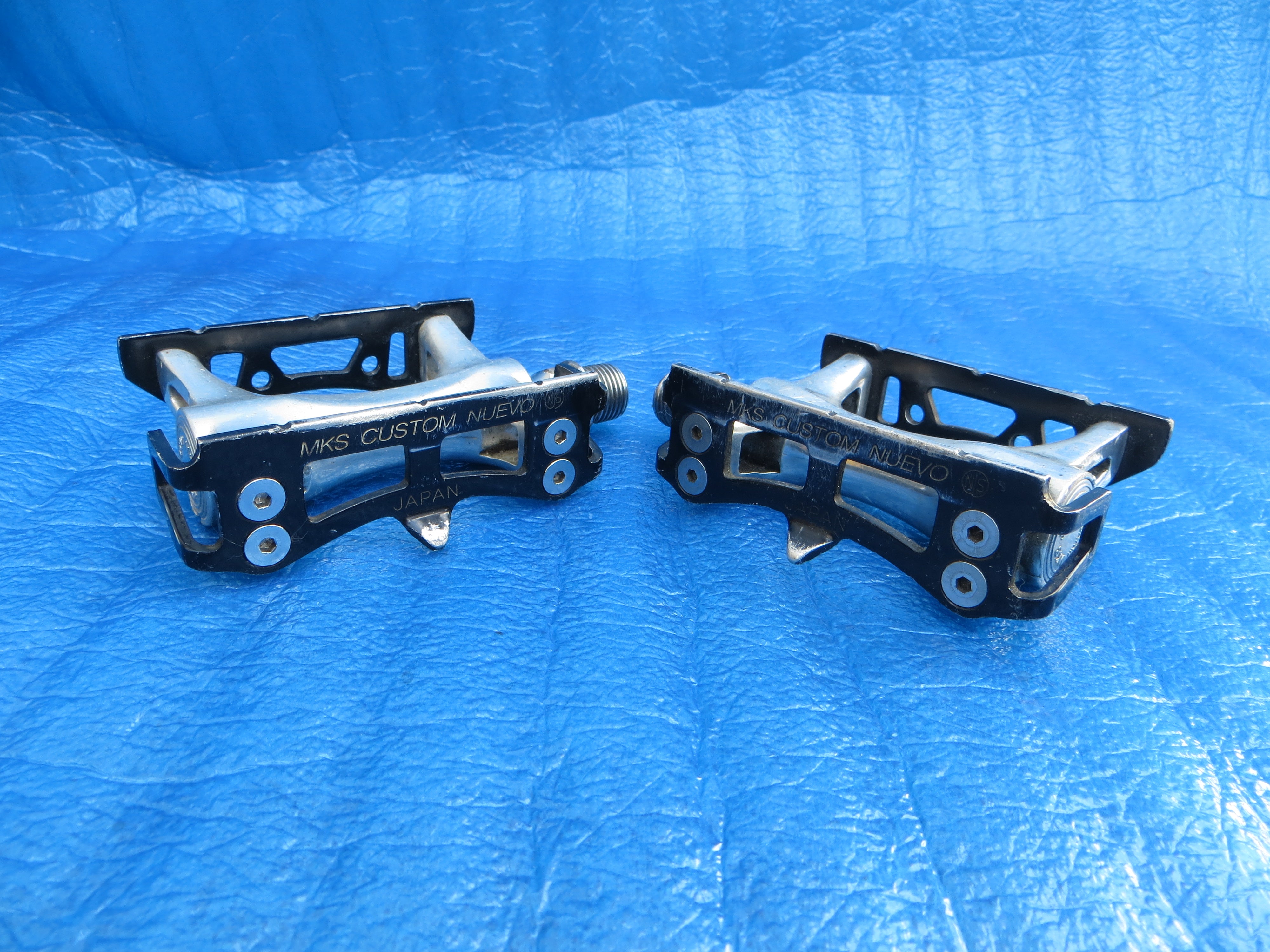 MKS Custom Nuevo NJS Pedals (25101001)