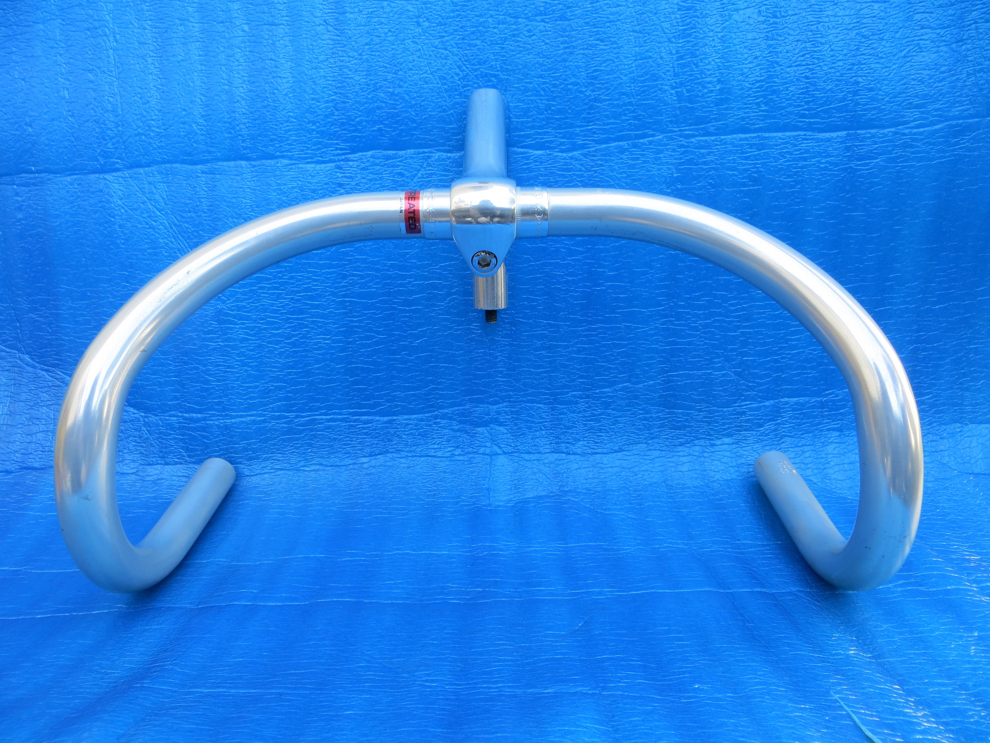 B123 360mm AA NJS Handlebar, Nitto Jaguar 120mm/58 degree AA NJS Stem (24031818)