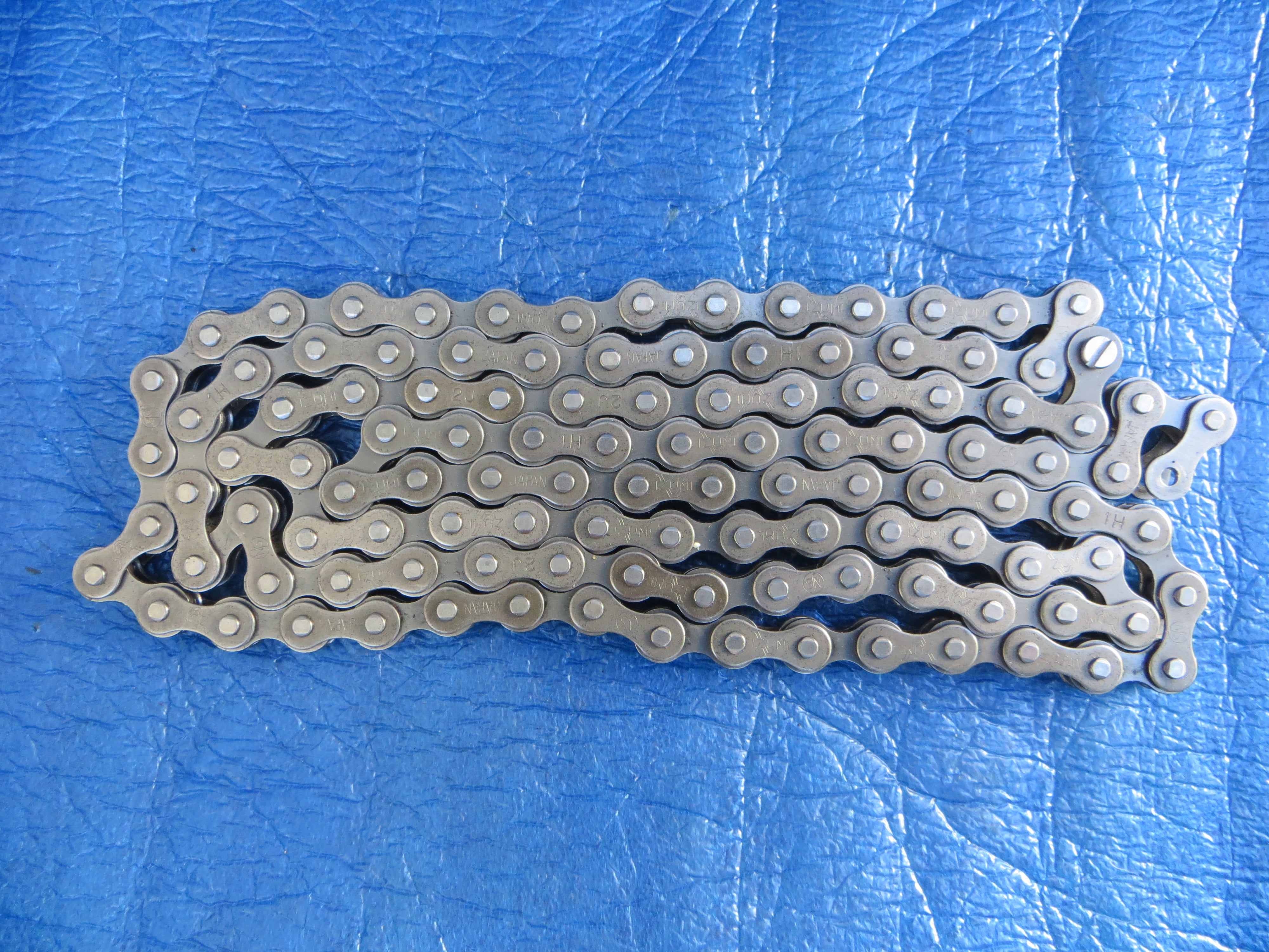 Izumi 改 Kai Super Toughness NJS Chain 1/8" 106links #8