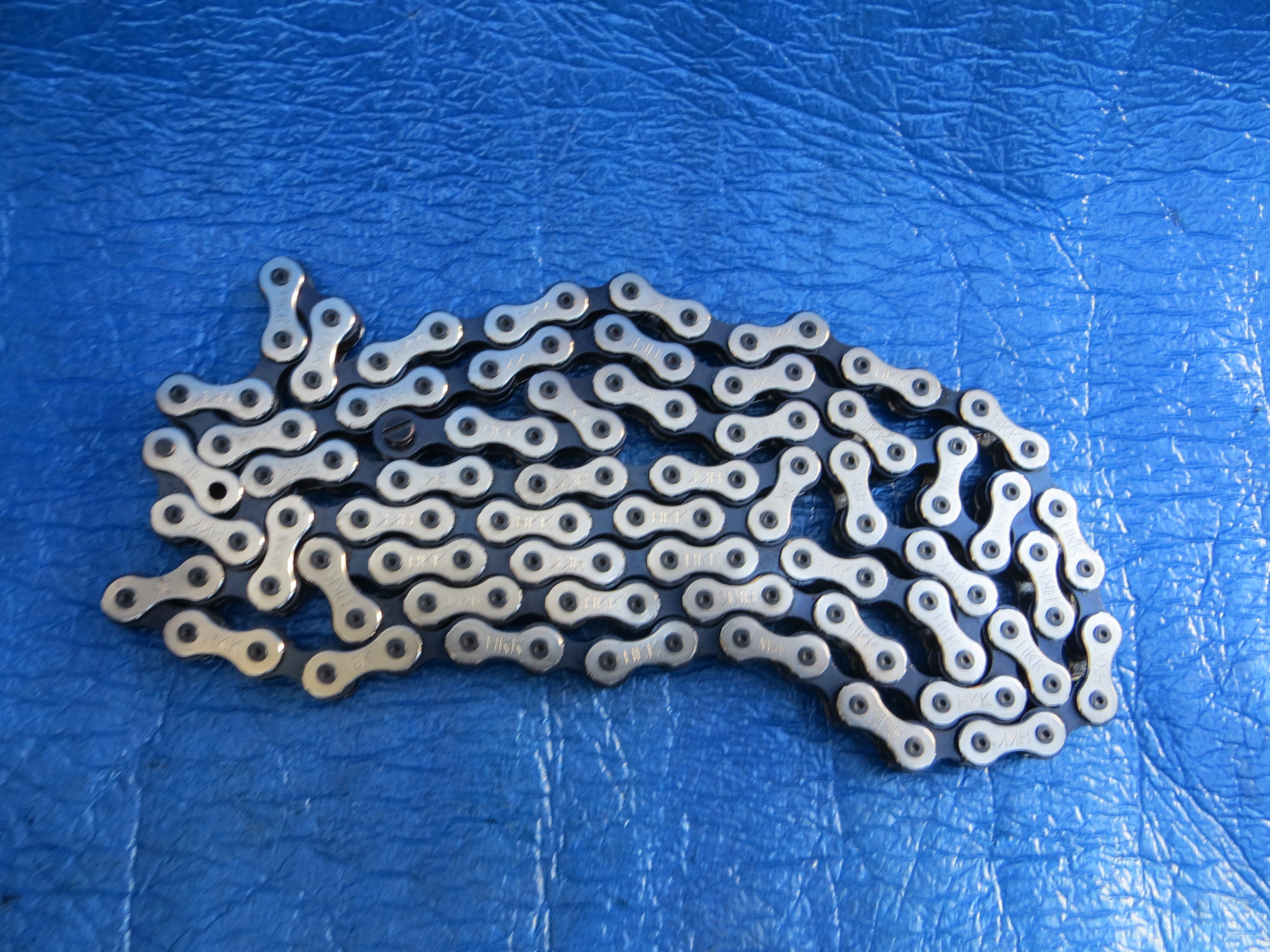 HKK Vertex NJS Silver Chain 1/8" 106links #3