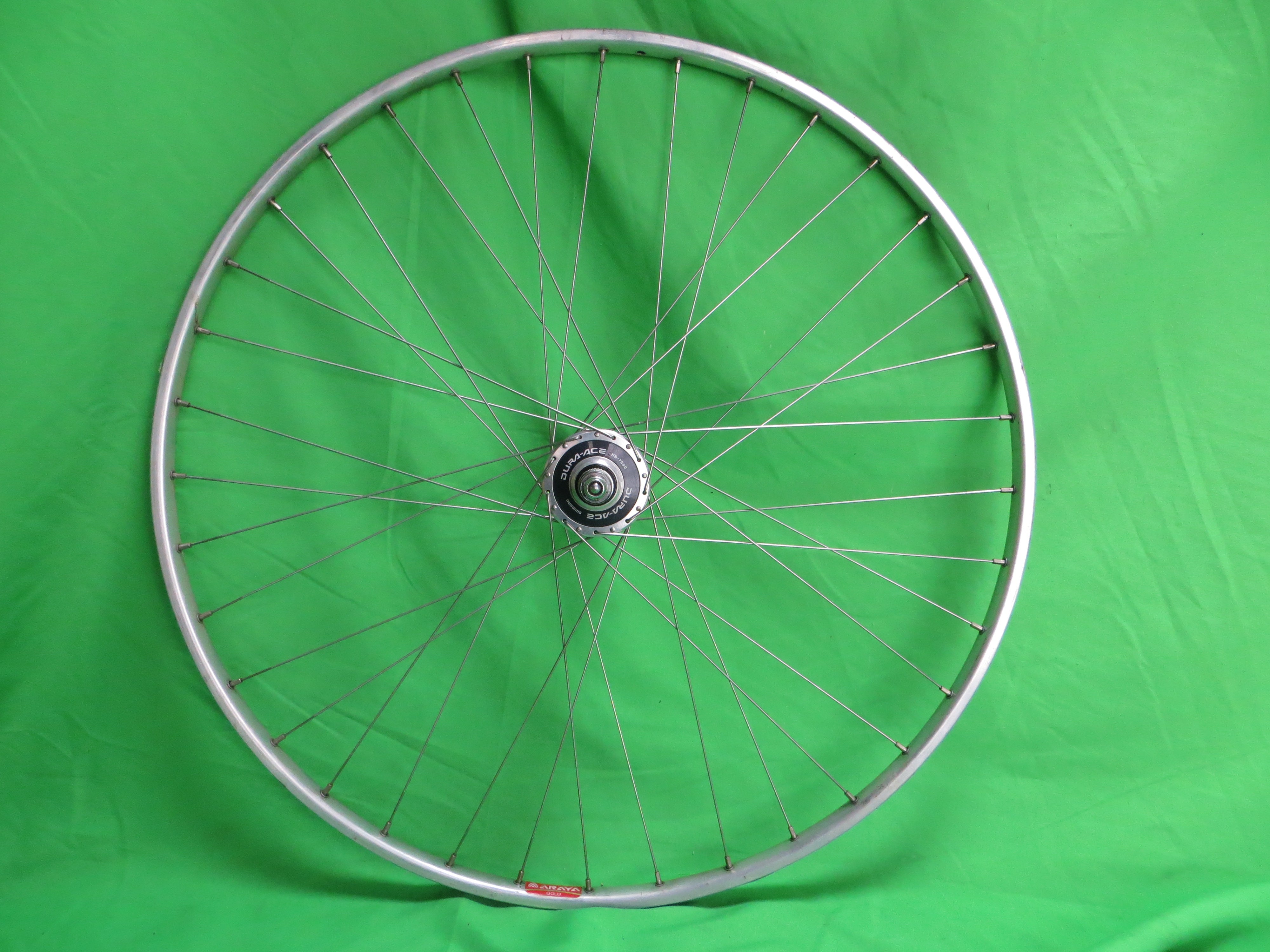 Araya Gold 16B NJS 700c 36H Tubular Rim, Shimano Dura Ace 120mm NJS Rear Hub (25011602)