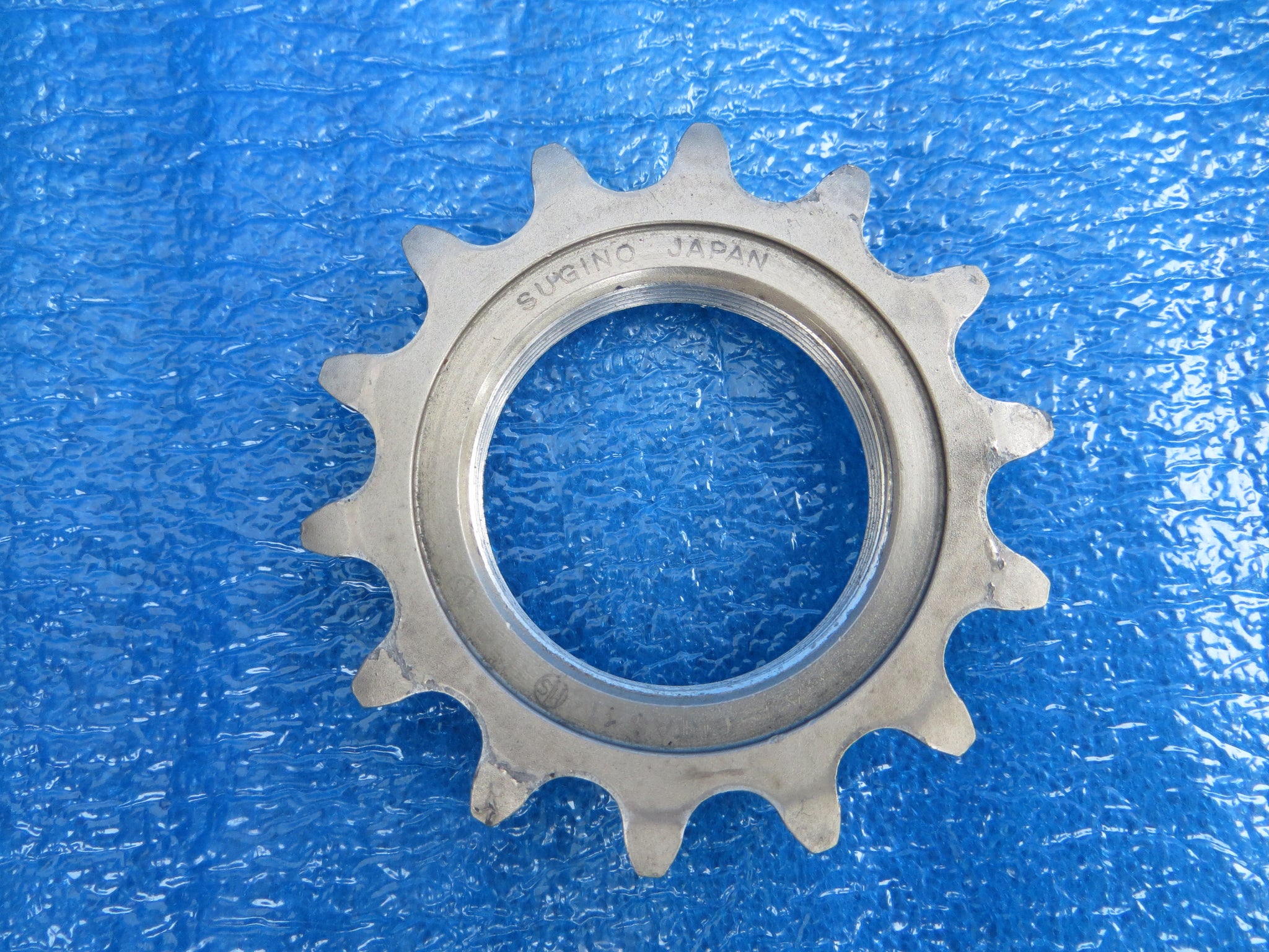 Sugino Gigas 14t 1/8” Track Cog NJS (25051001)