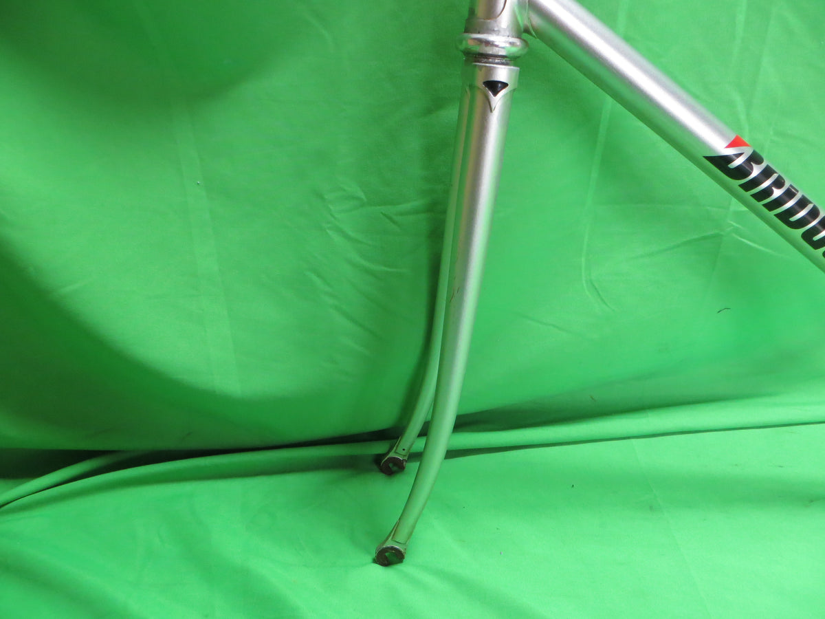 Bridgestone // Silver // 53cm – NJS EXPORT