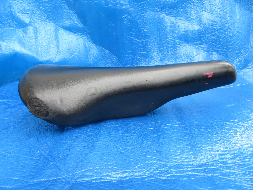 Kashima Five Gold FG-7P 30mm NJS Unpadded Saddle (25051603)