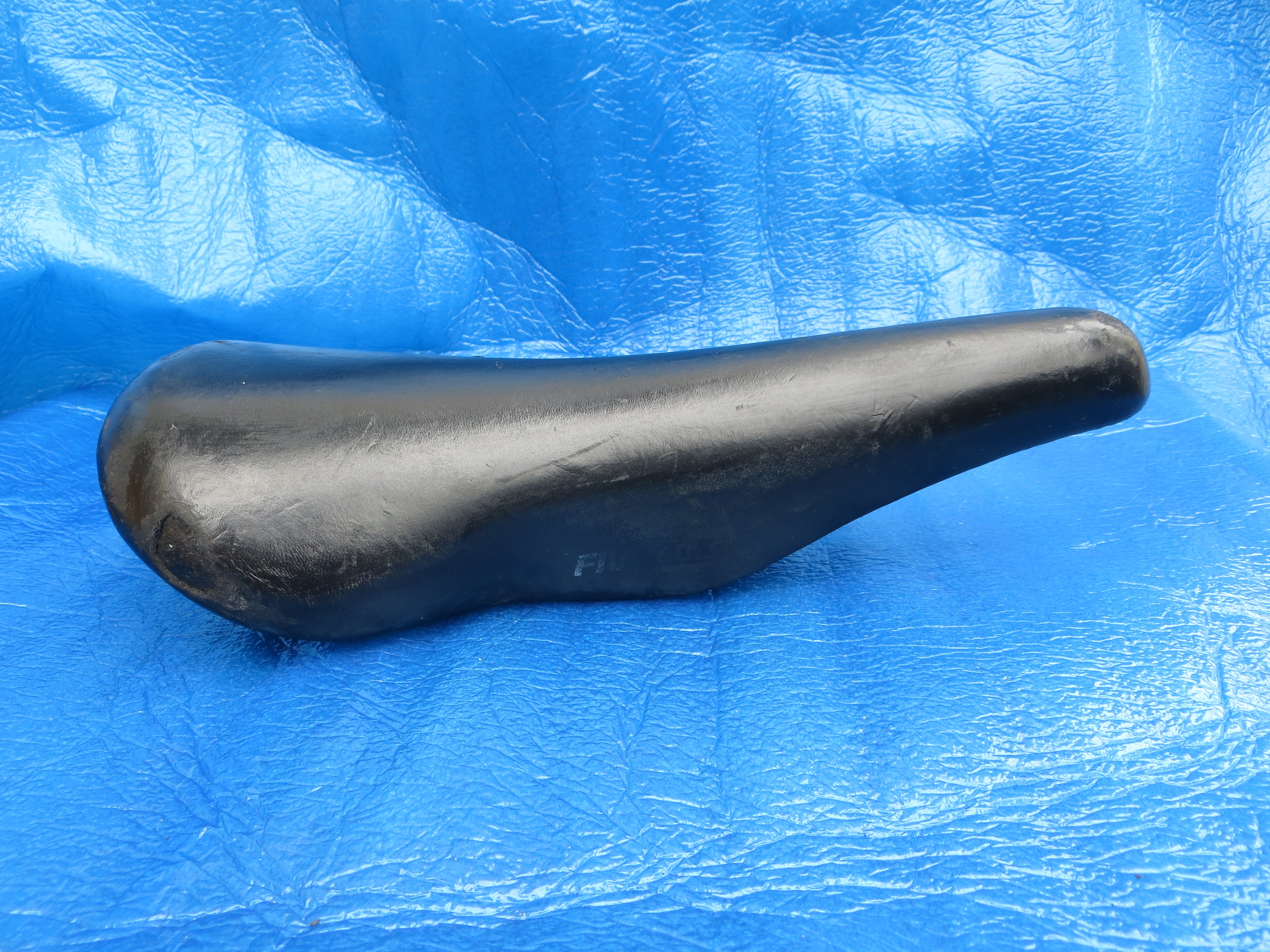 Kashima Five Gold FG-4P 44mm NJS Unpadded Saddle  (25051609)