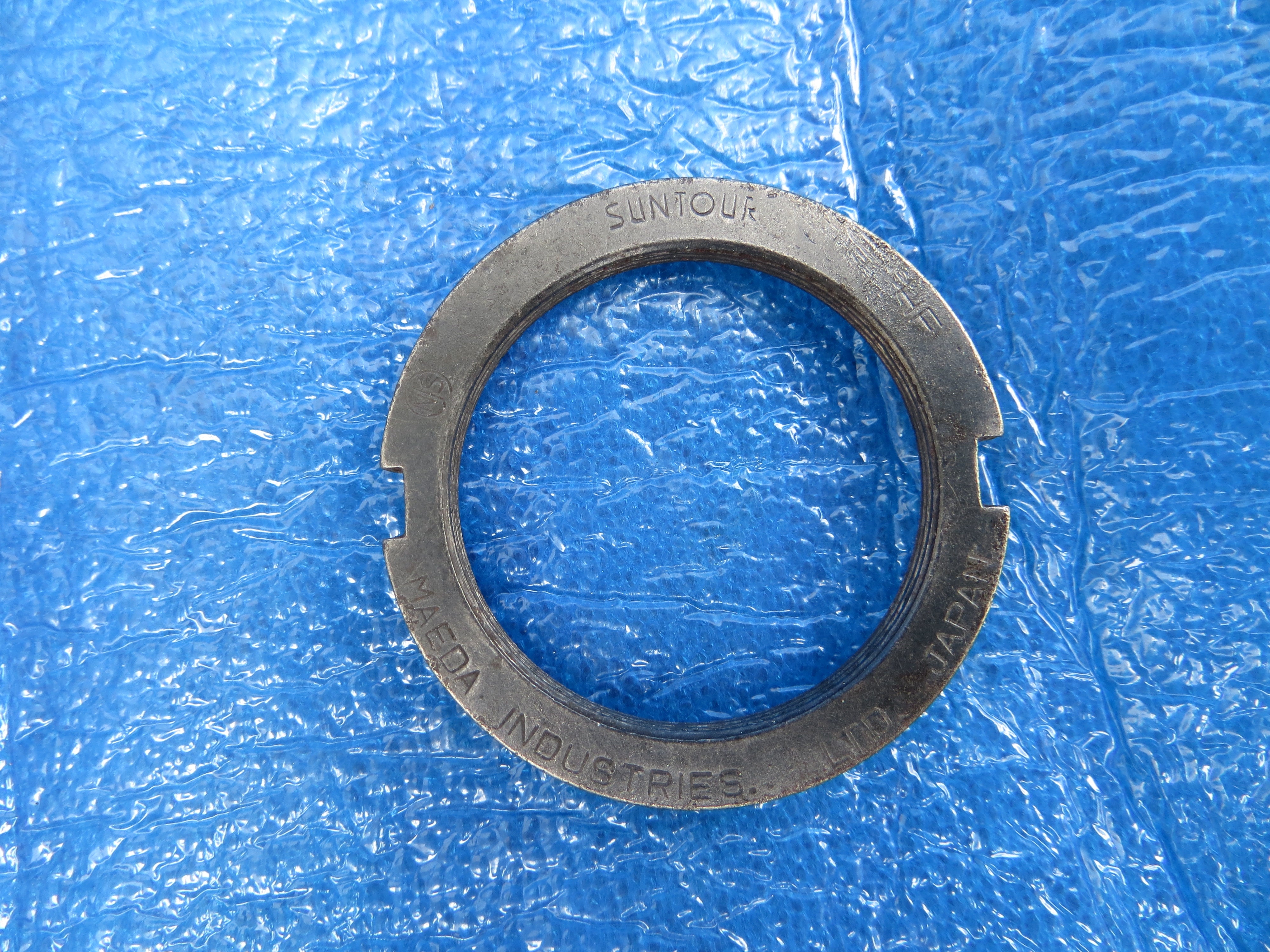 SunTour NJS Lockring (25051901)