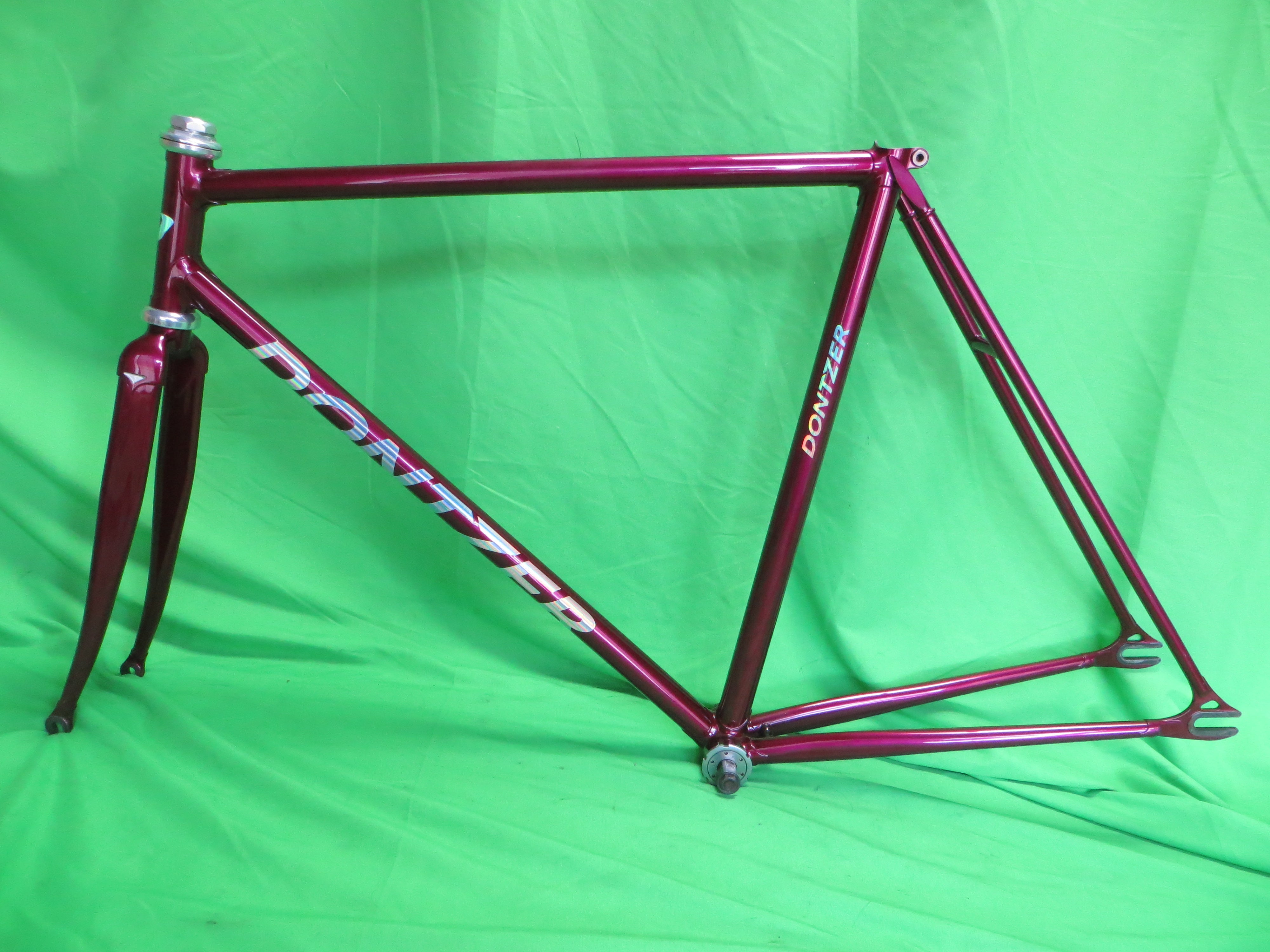 Dontzer Columbus Max Fork // Candy Berry Purple Metallic // 53cm
