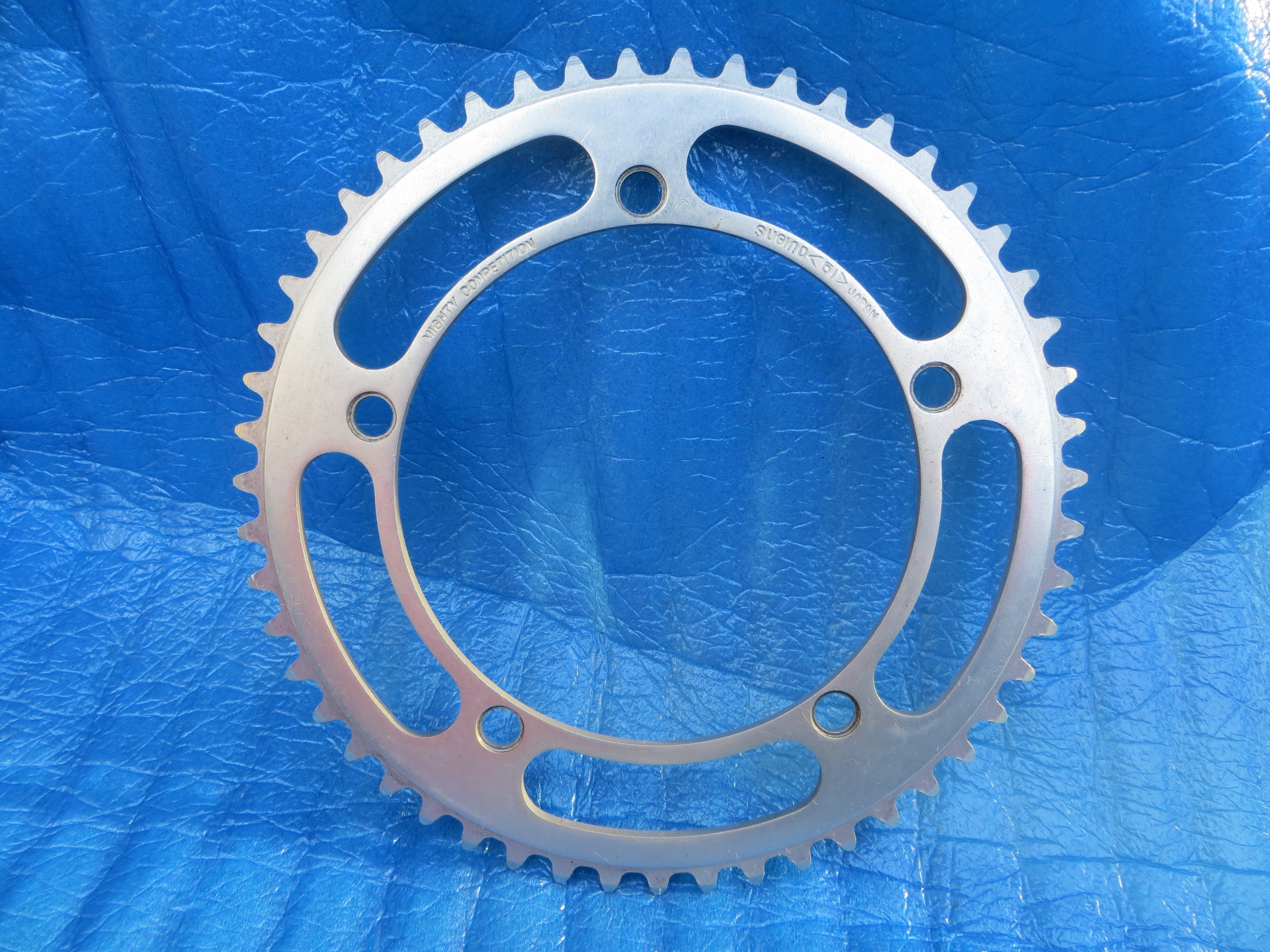 Sugino Mighty Competition 1/8" 144BCD Chainring 51T (25111604)