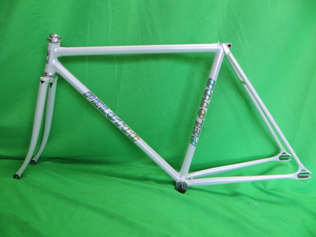 Peloton // White // 49cm