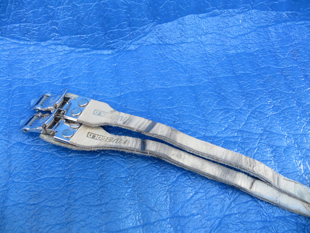 Clips and Straps – NJS EXPORT