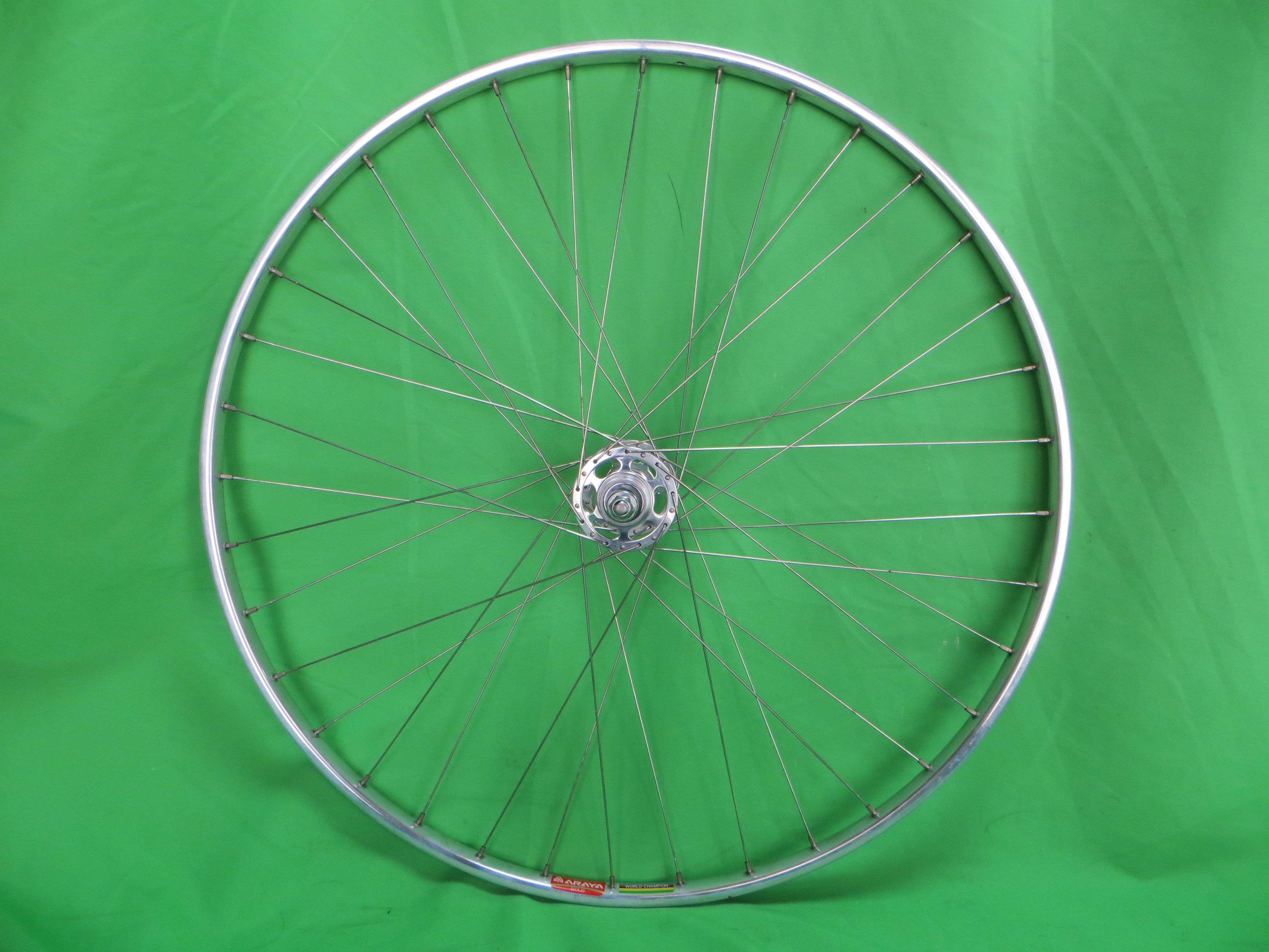 Never Used Araya Gold World Champion 16B NJS 700c Tubular Rim