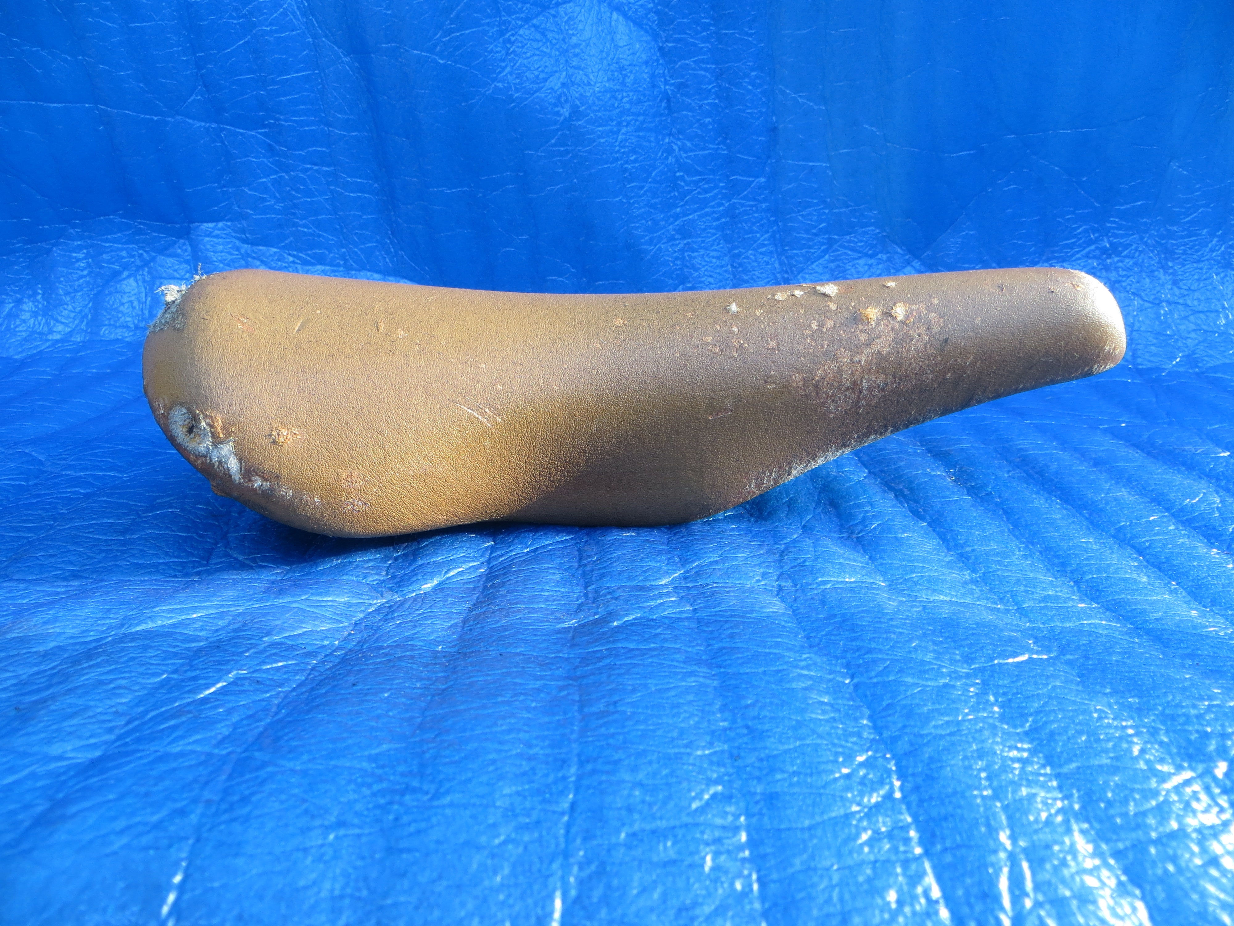 Kashima Five Gold FG-4P 44mm NJS Unpadded Saddle  (25111904)