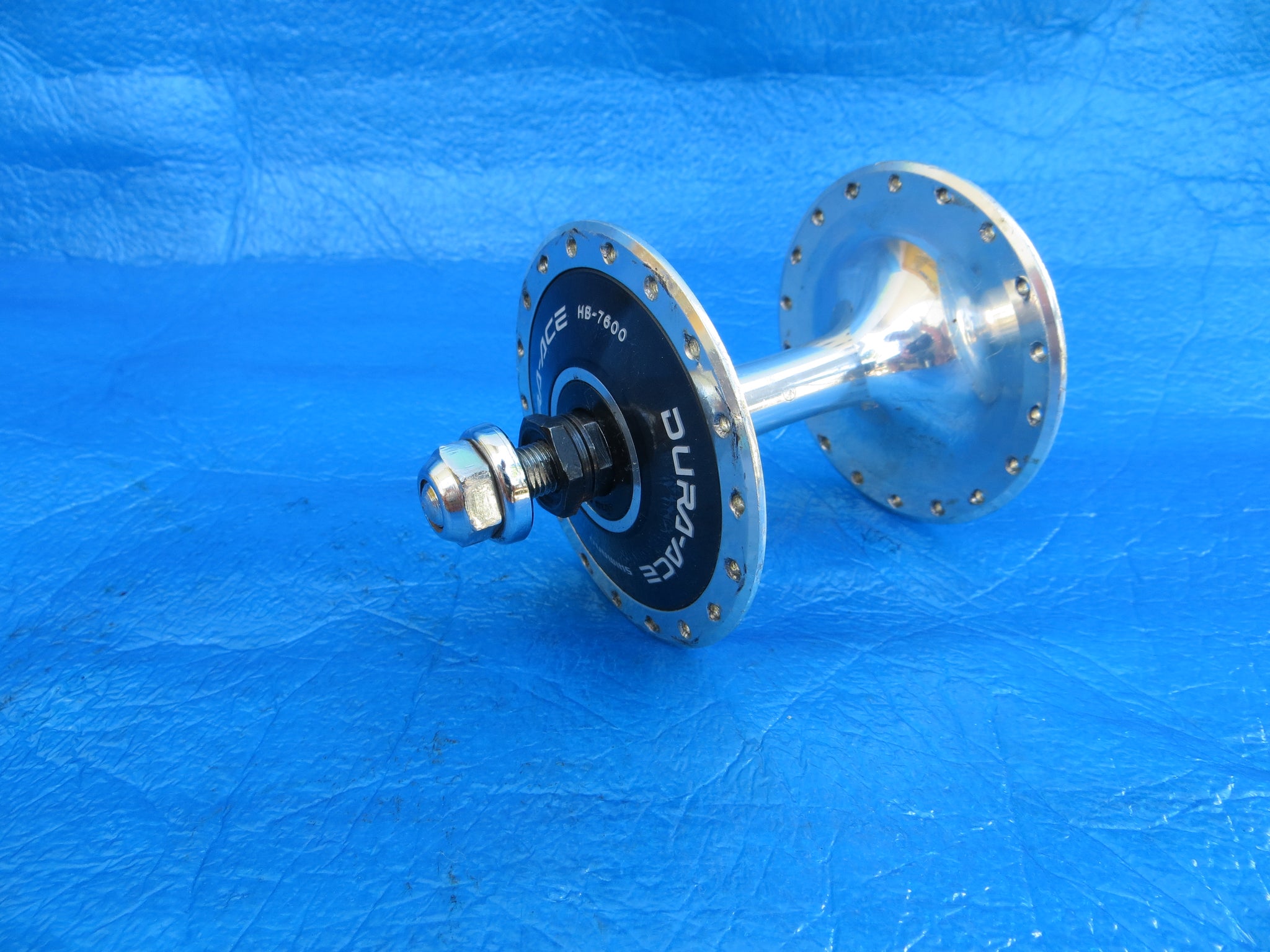 【NJS】DURA-ACE HB-7600 36H ペア Shimano Dura Ace HB-7600 36H 100mm/8mm Front Hub NJS