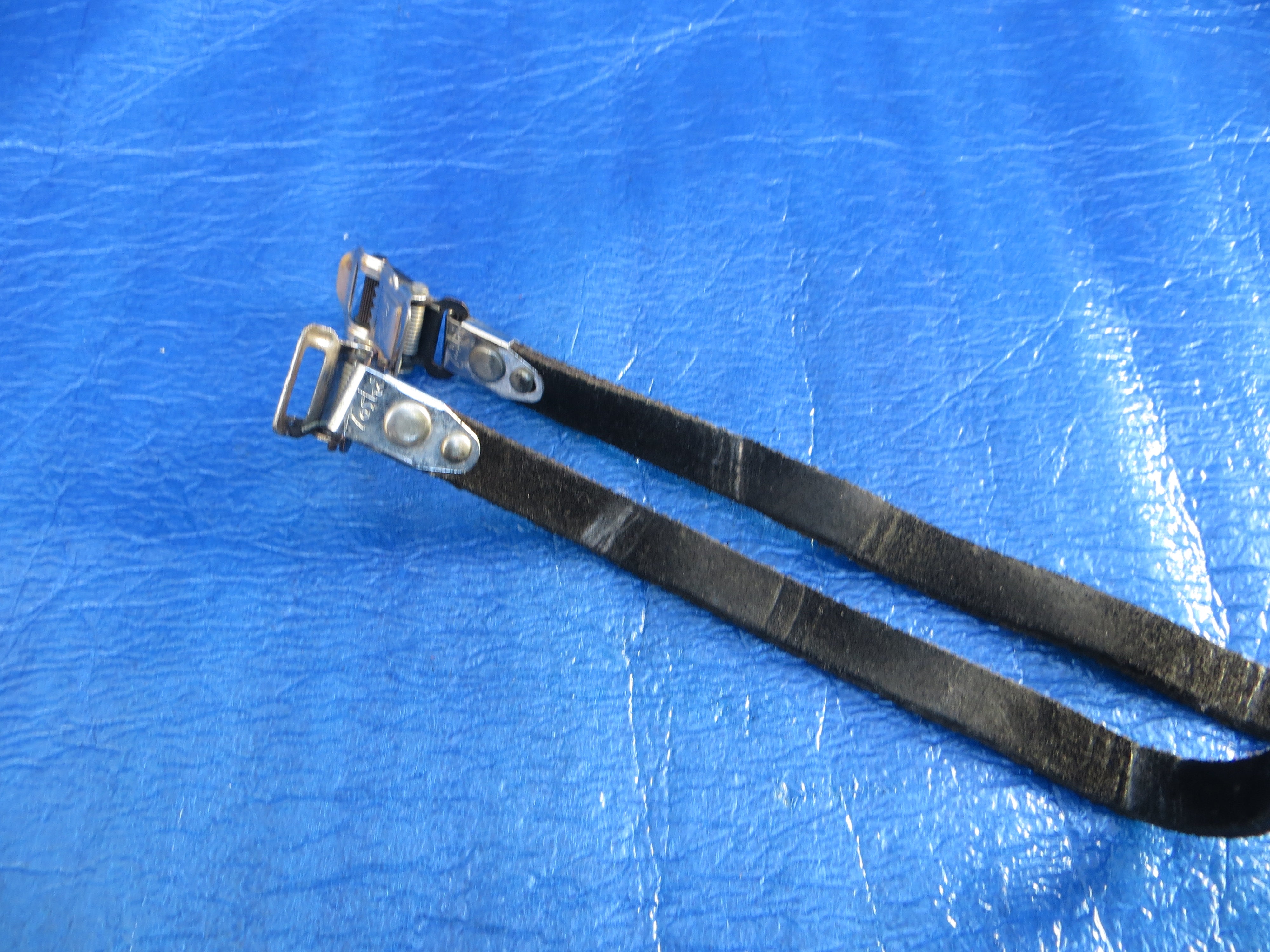 Toshi NJS Approved Toe Straps (25020809)