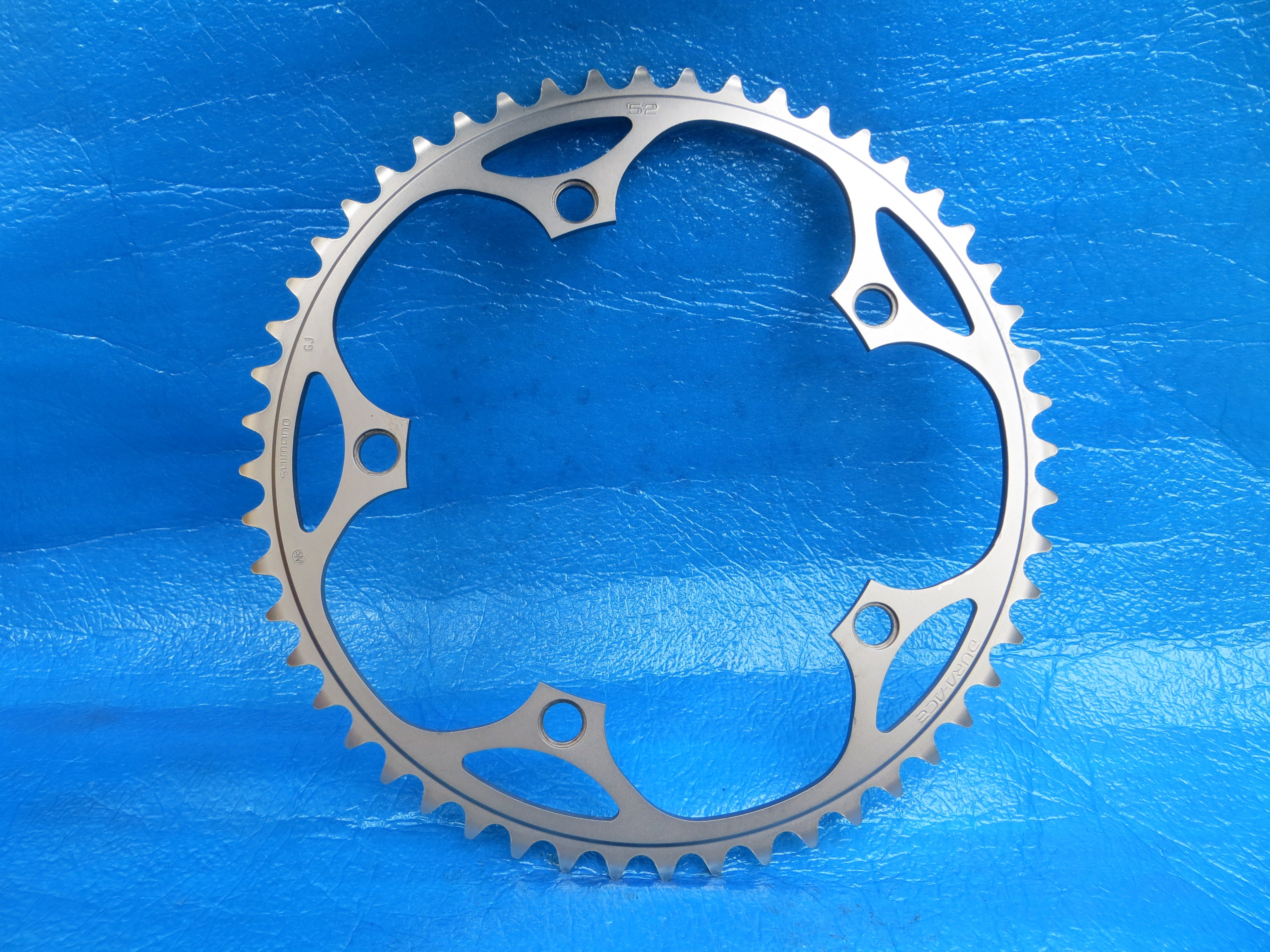 Shimano Dura Ace FC-7710 1/8" 144BCD NJS Chainring 52T (23090306)