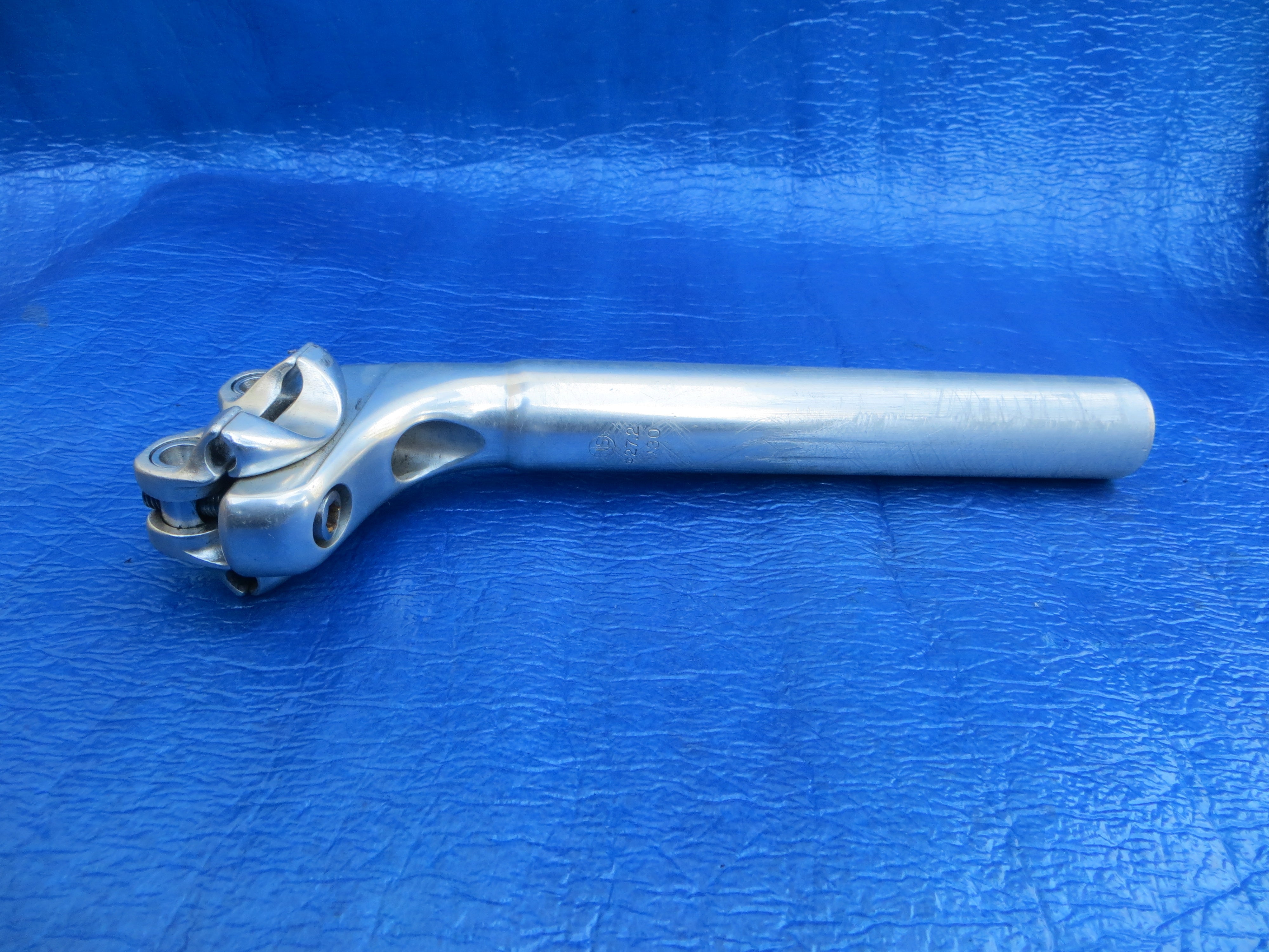 Nitto Jaguar NJ SP72 NJS Seatpost 27.2mm/30mm 210mm Long (25021210)