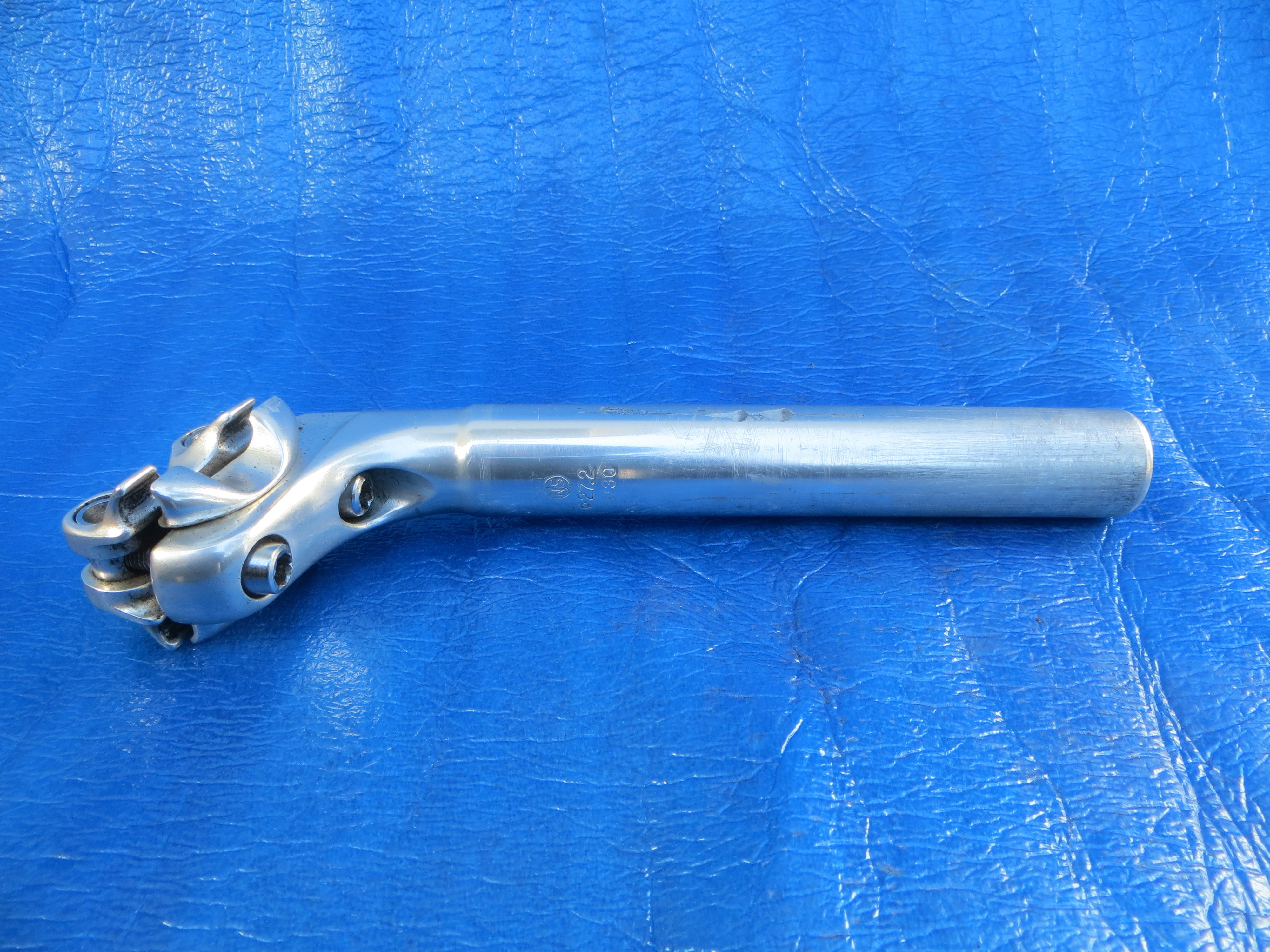 Nitto Jaguar NJ SP72 NJS Seatpost 27.2mm/30mm 210mm Long (25022105)
