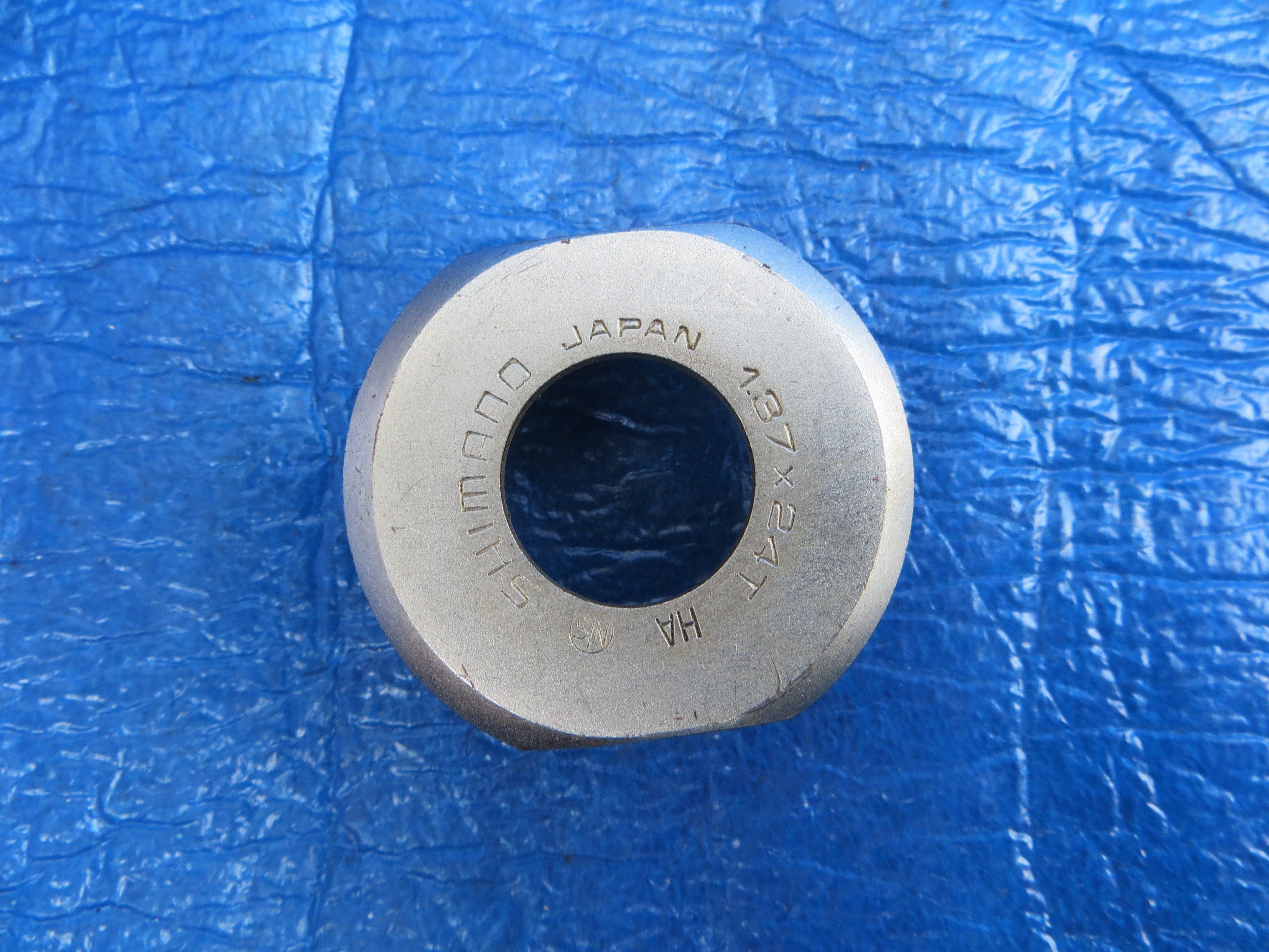 Shimano Dura-Ace BB-7500 Bottom Bracket Right Side Fixed Cup NJS (25022209)
