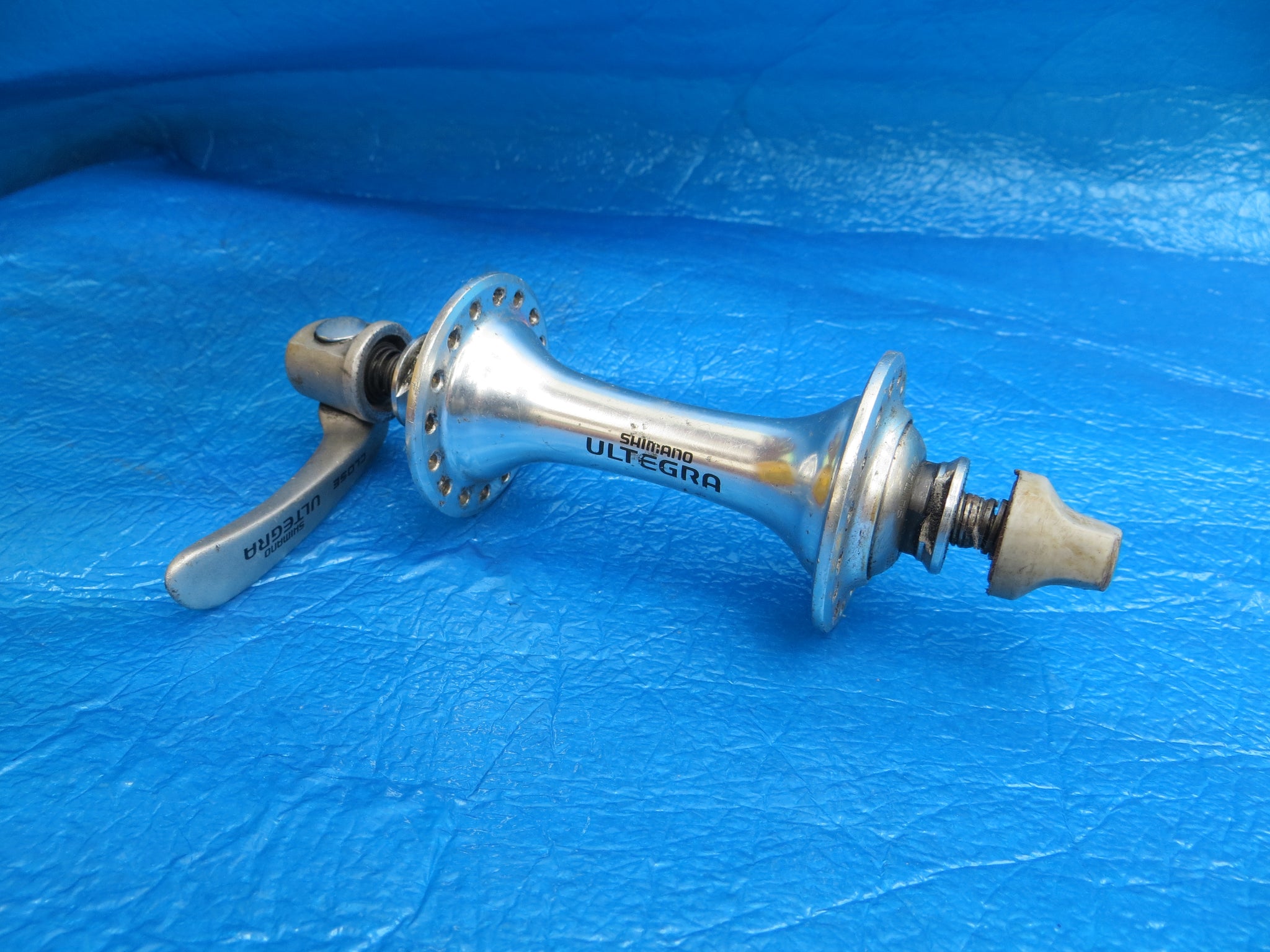 Shimano Ultegra HB 6500 32H Front Hub 9mm Quick Release 23092007 shimano-ultegra-hb-6500-32h-front-hub-9mm-quick-release-23092007