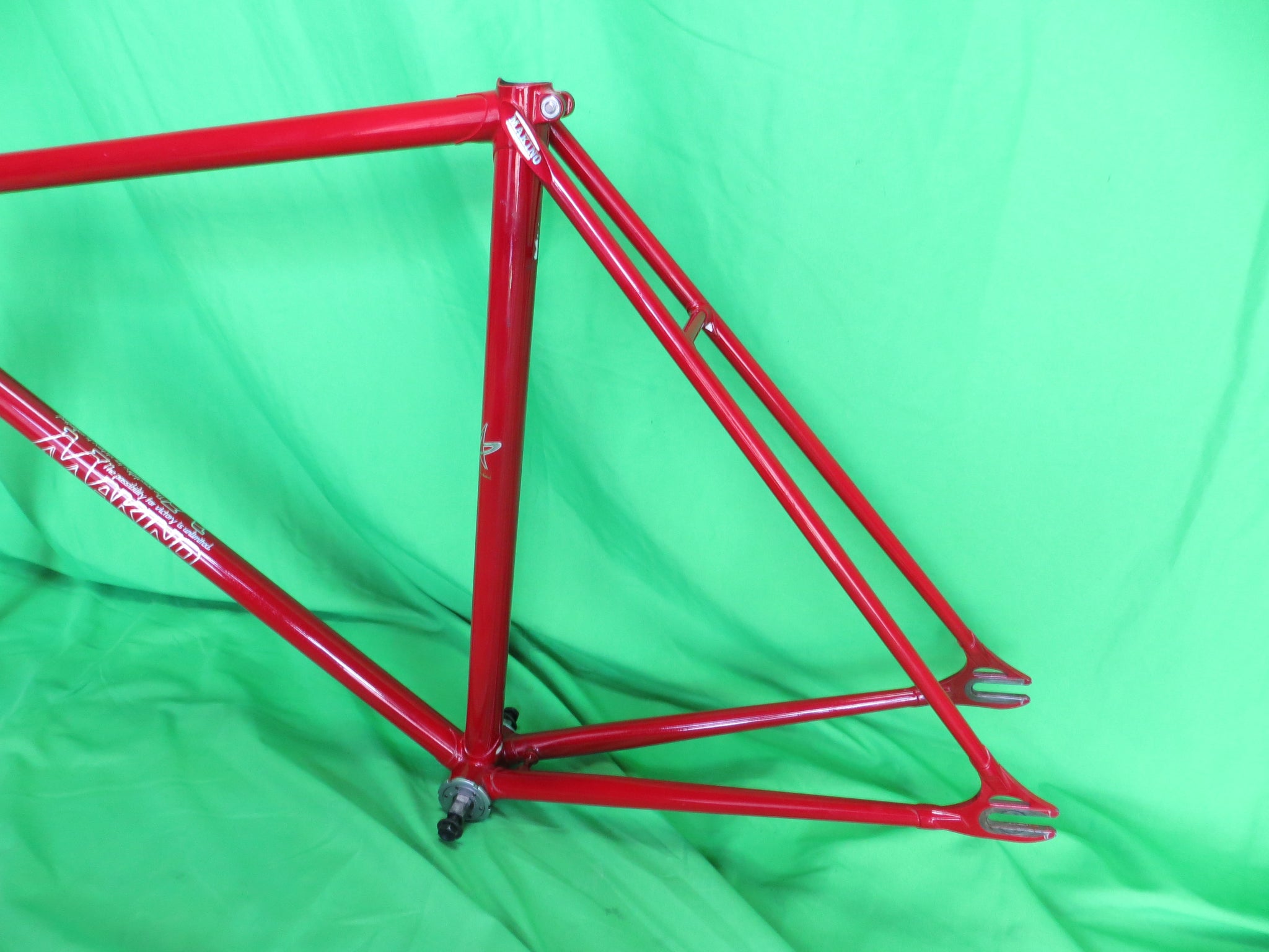 Makino // Red Metallic // 52cm – NJS EXPORT