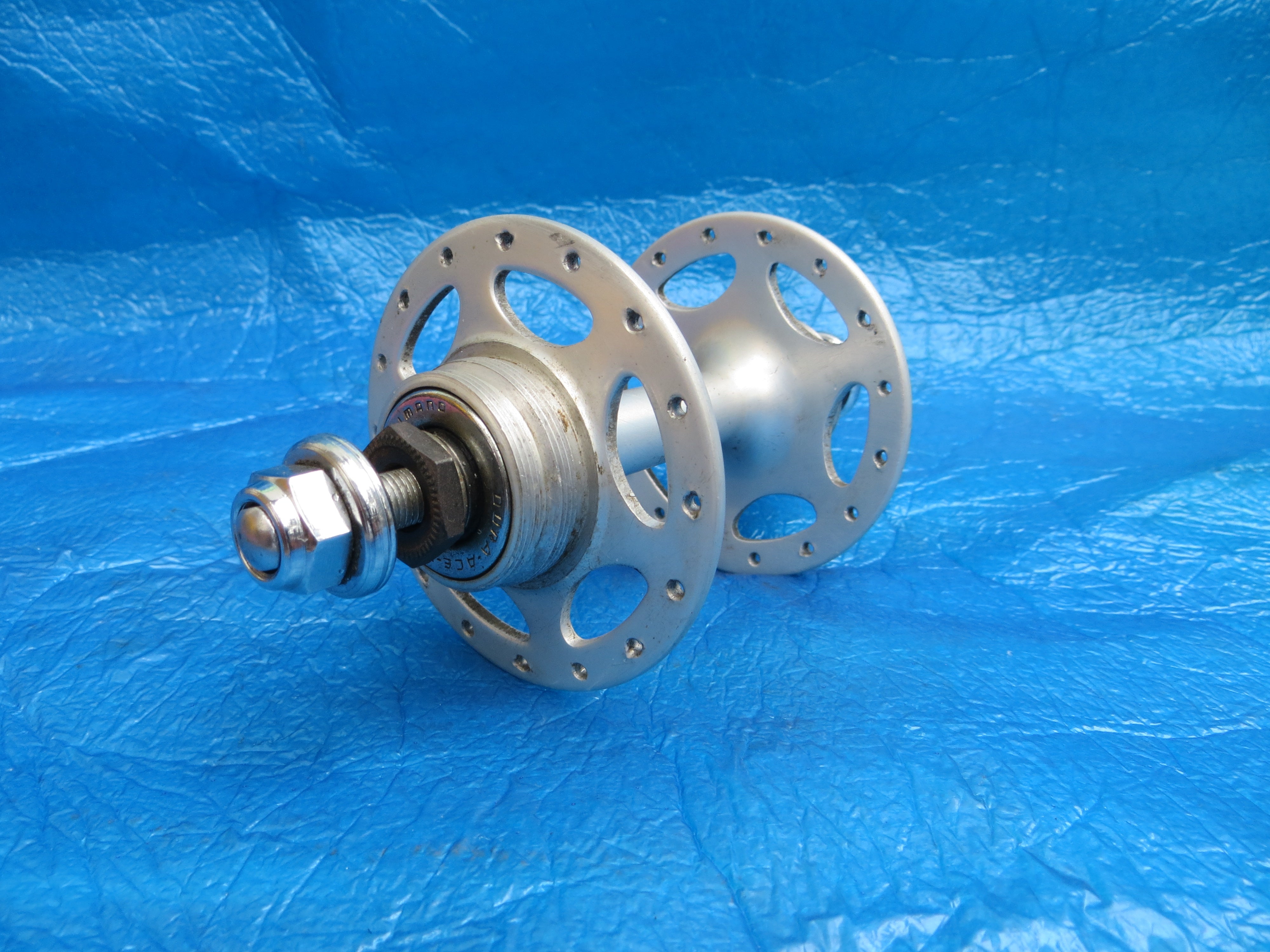 Shimano Dura Ace HB-7520 32H 110mm Rear Hub BIA (23093001)