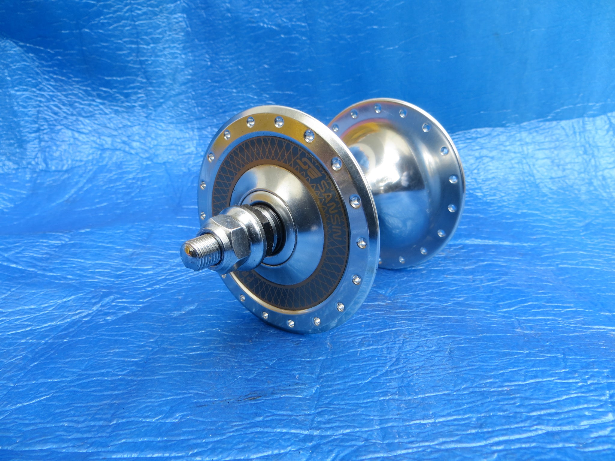 NOS Sansin Professional 36H Front Hub NJS 9mm (25030802)