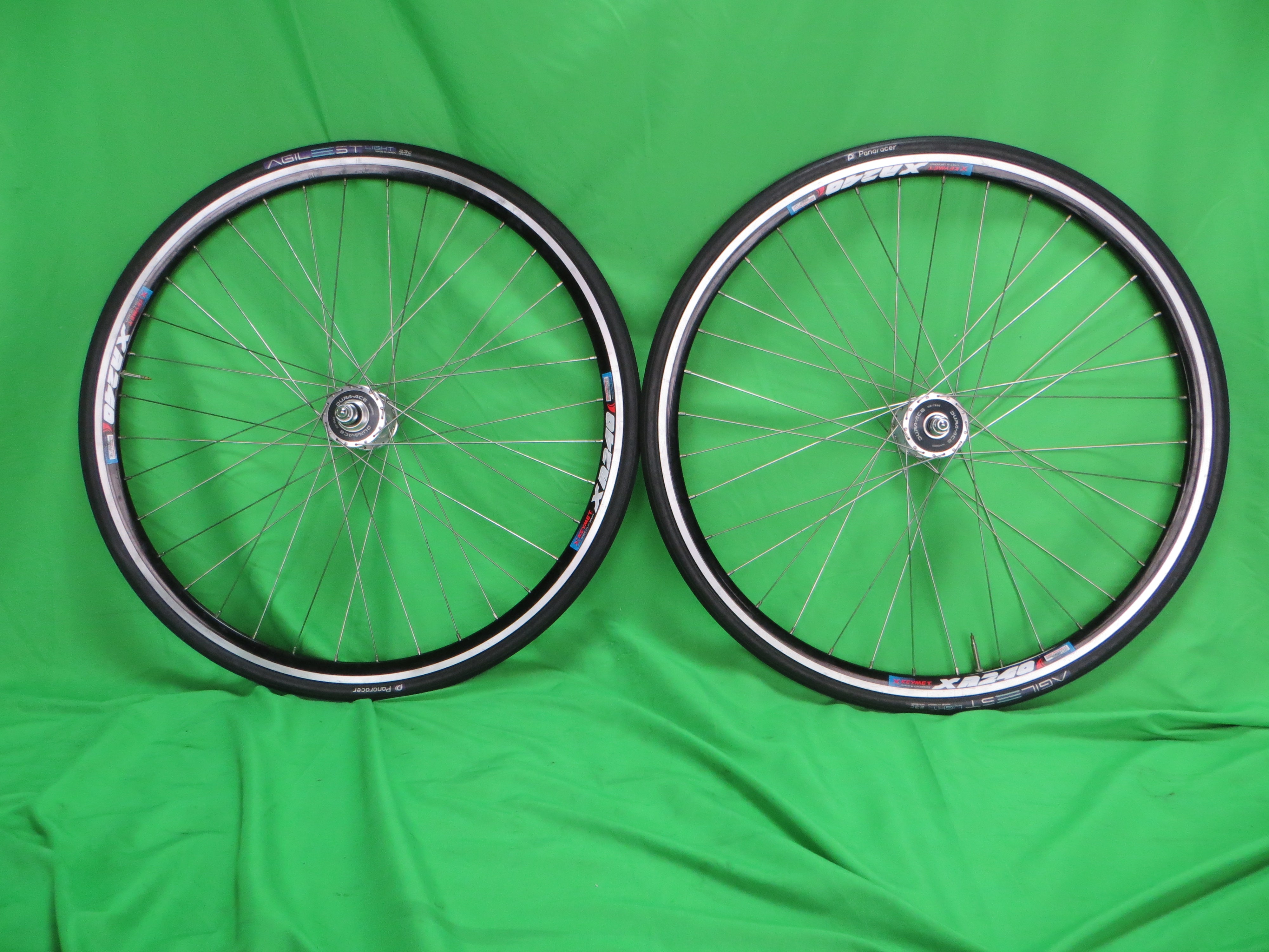 Shimano Dura Ace HB-7600 Hubs 36H 120mm, Xkeymet XR240 700c Clincher Rims, Panaracer Tires (25030807)