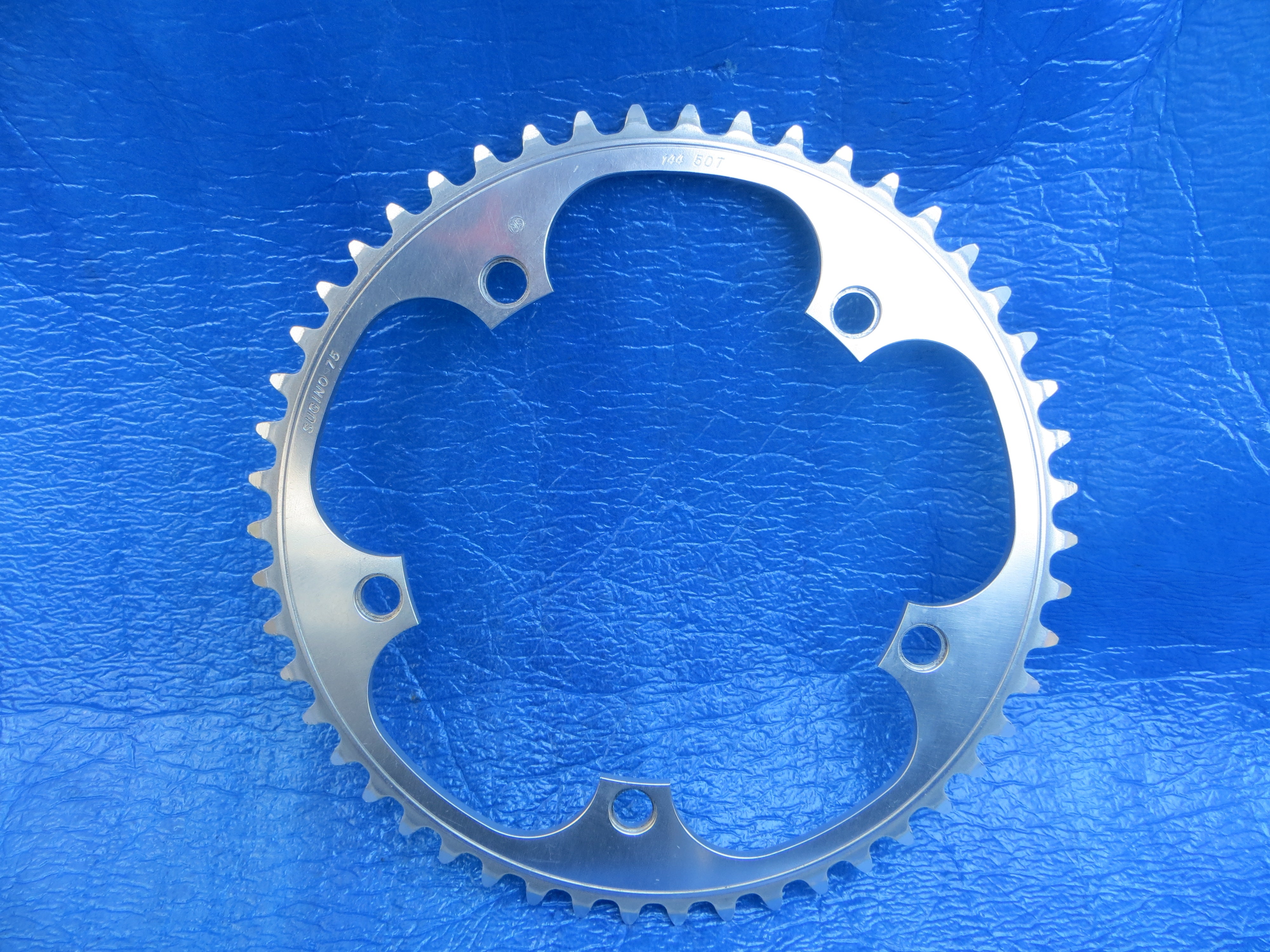 Sugino 75 1/8" 144BCD NJS Chainring 50T (25031027)