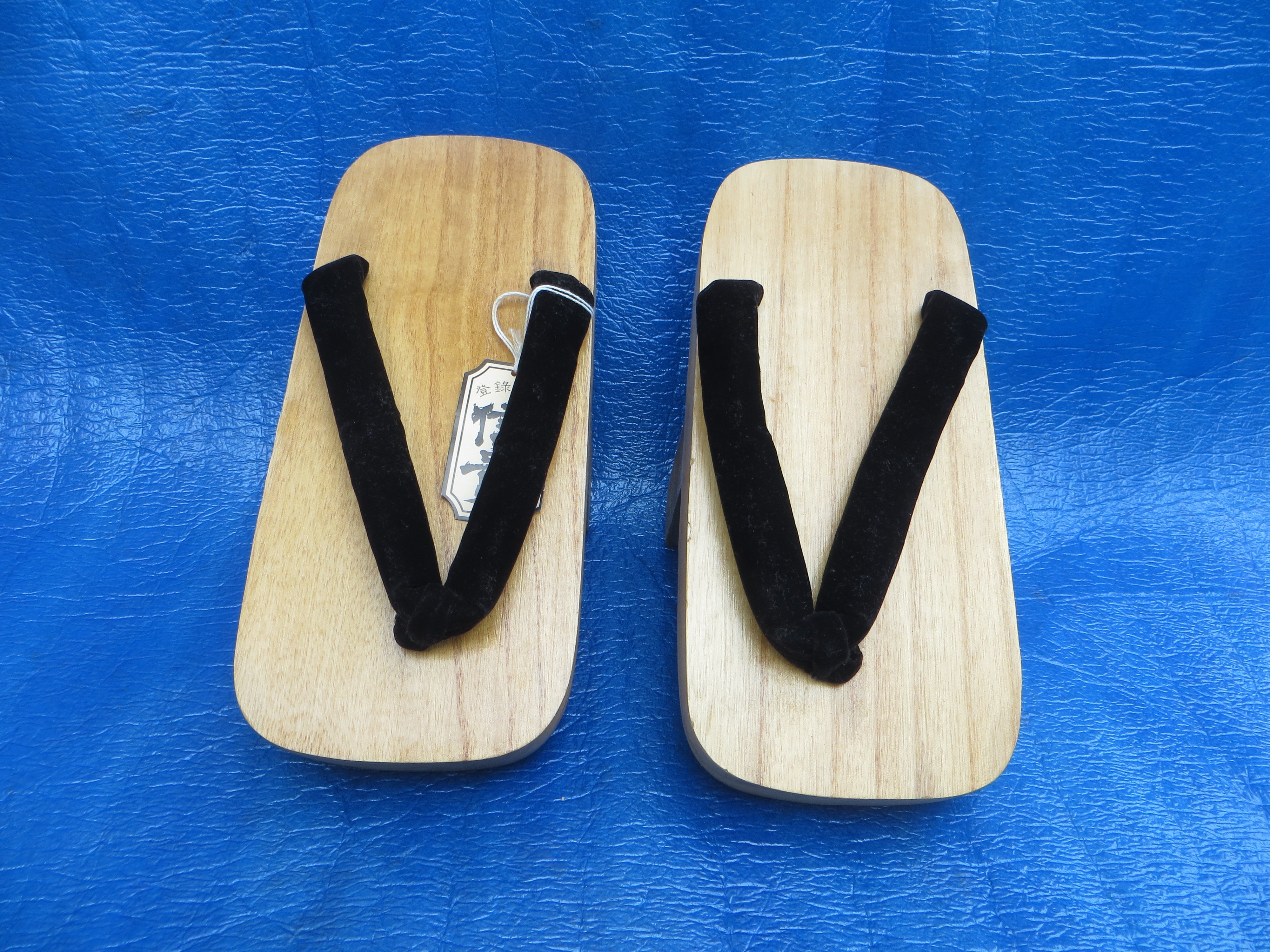 Never Used Japanease Keirin Geta Wooden Clogs Core Training For Professional 24cm-26cm (250311)