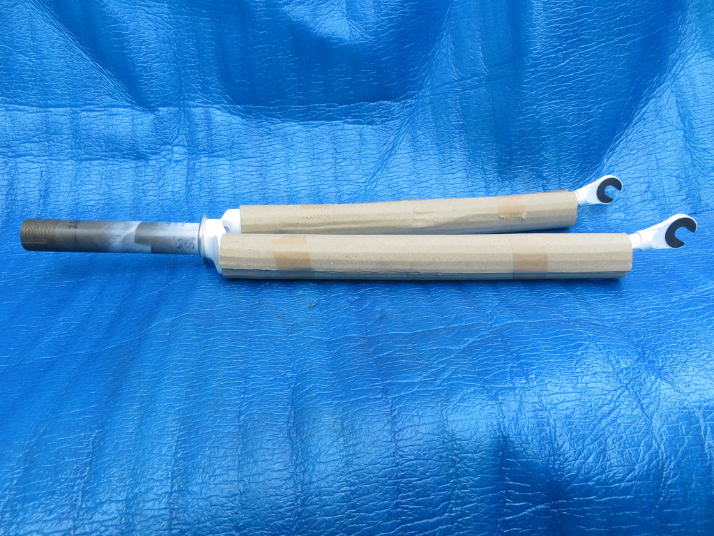 Never Used Bridgestone Front Fork 137mm Steering Column Length / 9mm Axle Slot