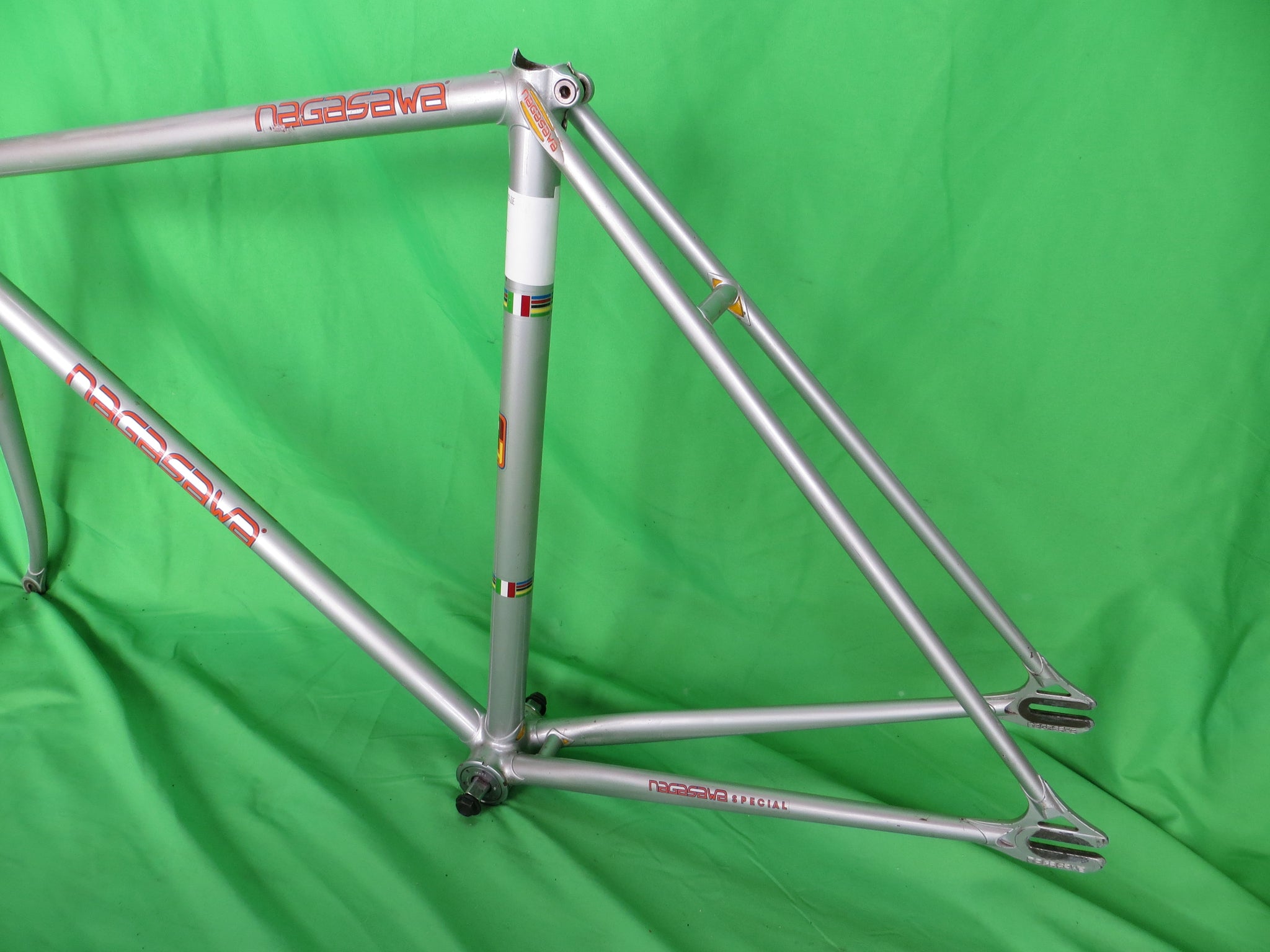 Nagasawa // Gray Silver // 50.5cm – NJS EXPORT