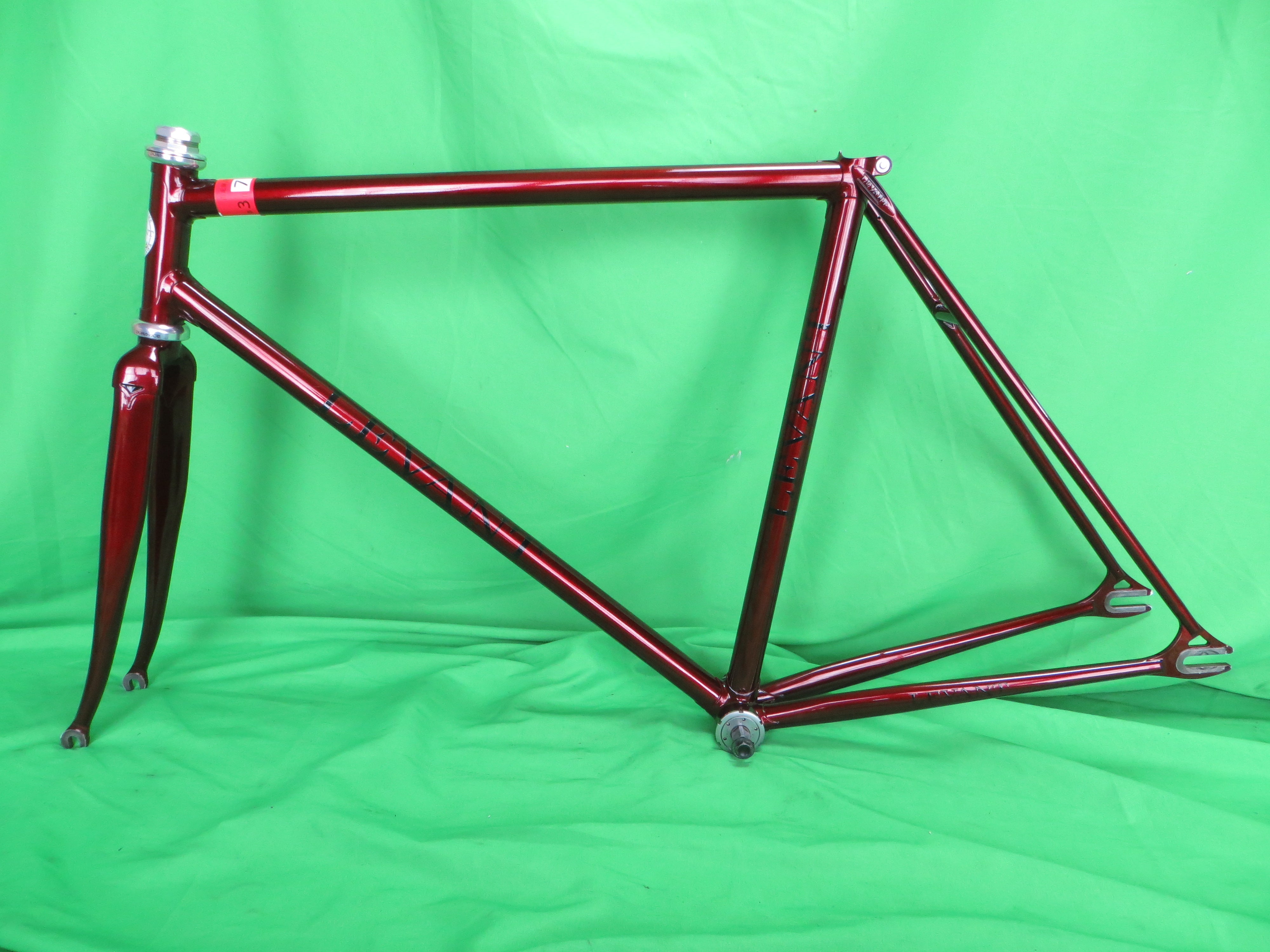 LEVANT Columbus Max Fork // Deep Red  // 50cm /250314