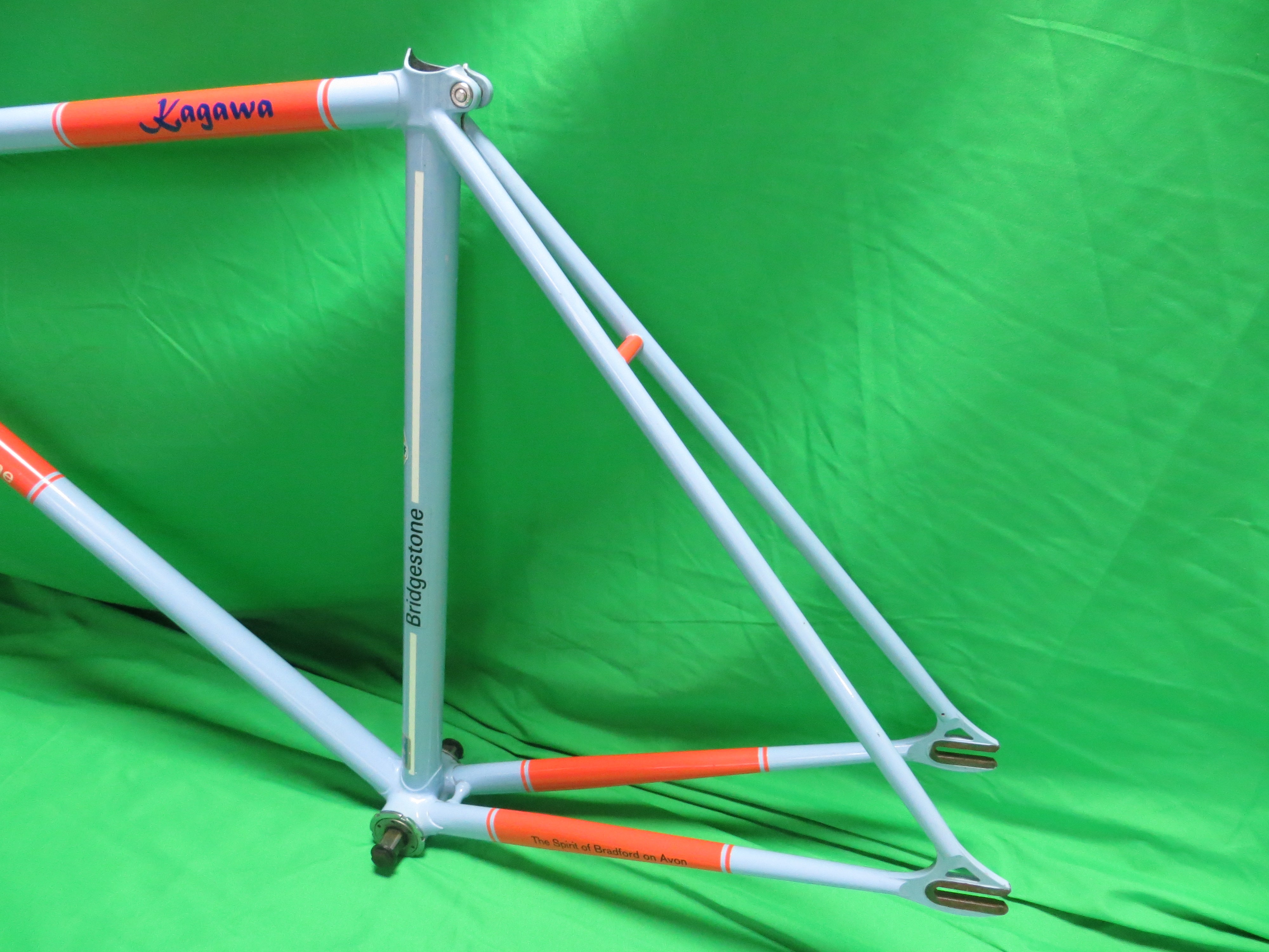 MKS Custom Nuevo NJS Pedals , MKS M-size NJS Steel Clips and MKS Fit-alfa NJS Toe Straps (23102104)