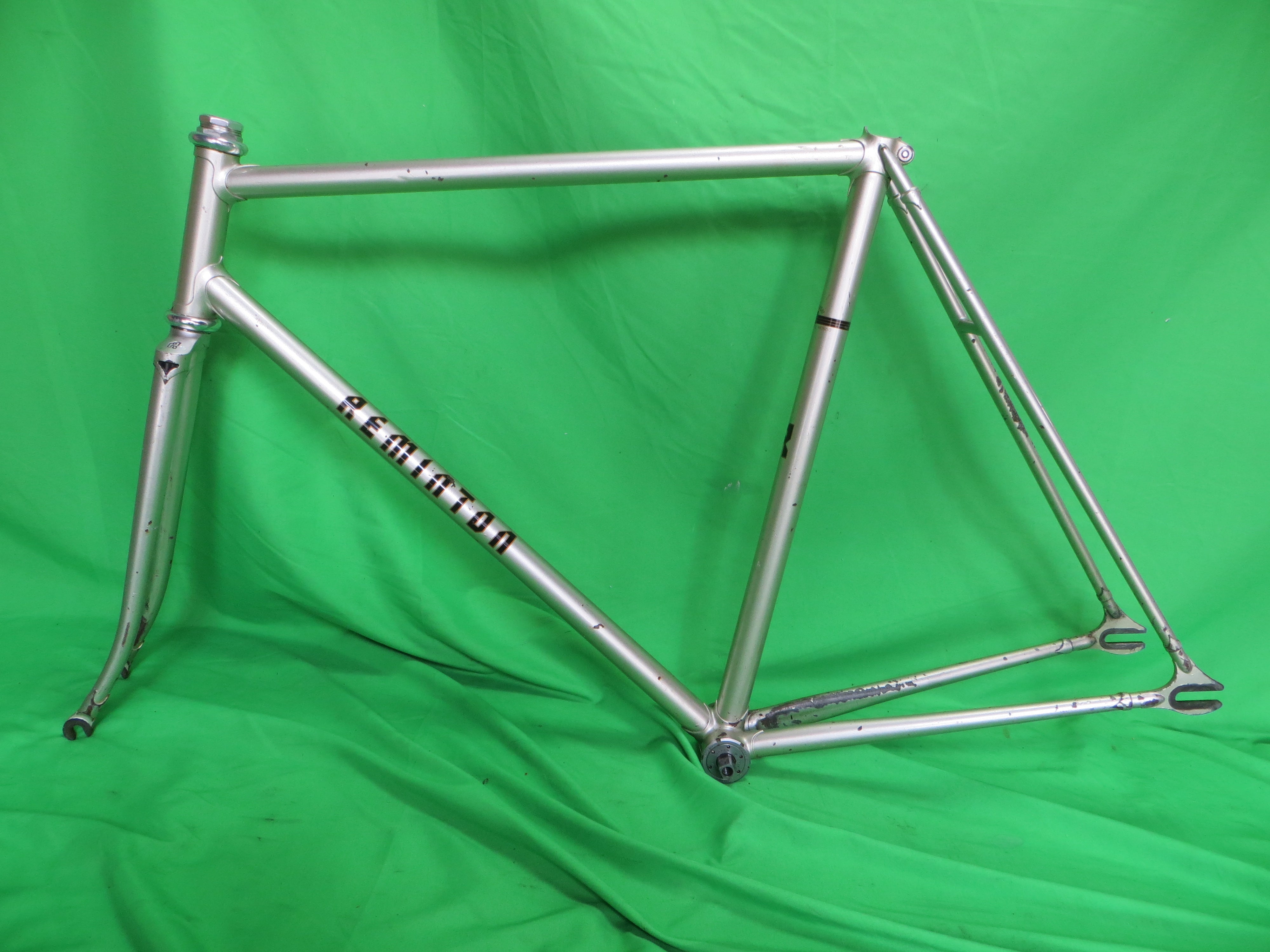 Reminton // Champagne // 54.5cm