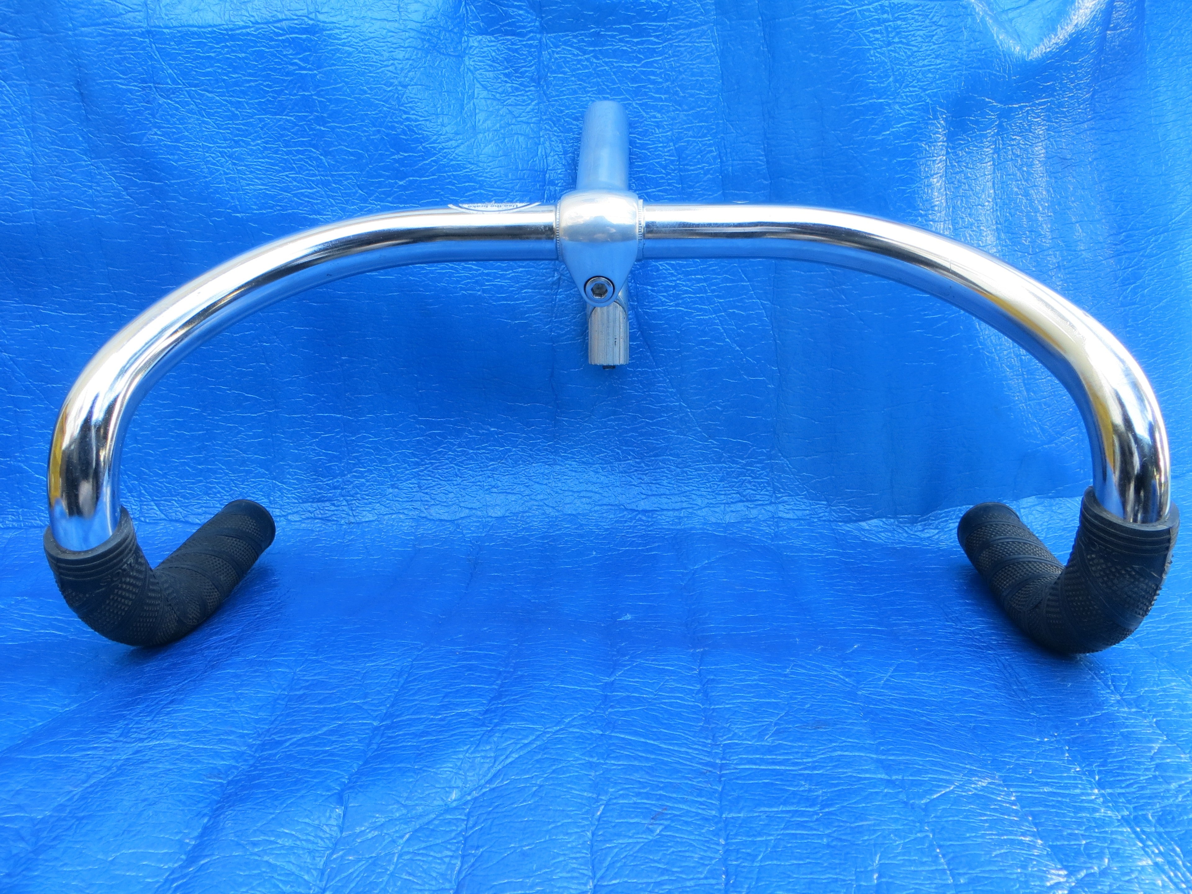 B125 380mm Steel NJS Handlebar, Nitto Jaguar 120mm/58 degree AA NJS Stem, Soyo Grips  (25032011)