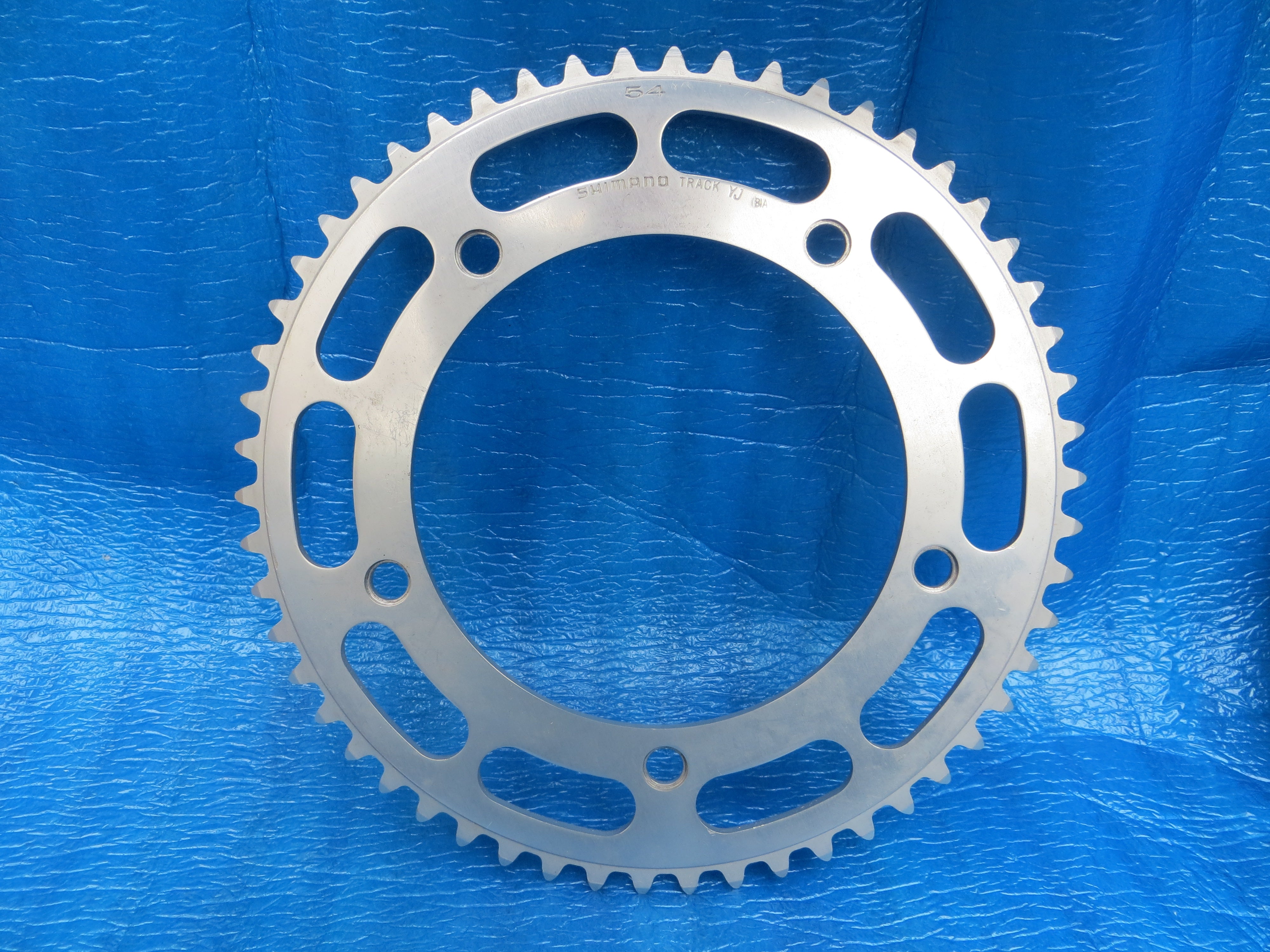 Shimano Dura Ace Track 151BCD 1/8" BIA Chainring 54T  (24070908)