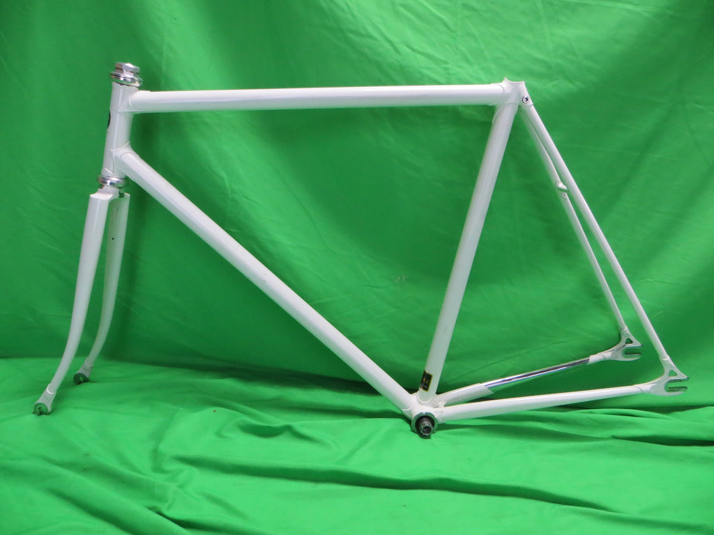 Panasonic Tange Prestige // White // 55cm