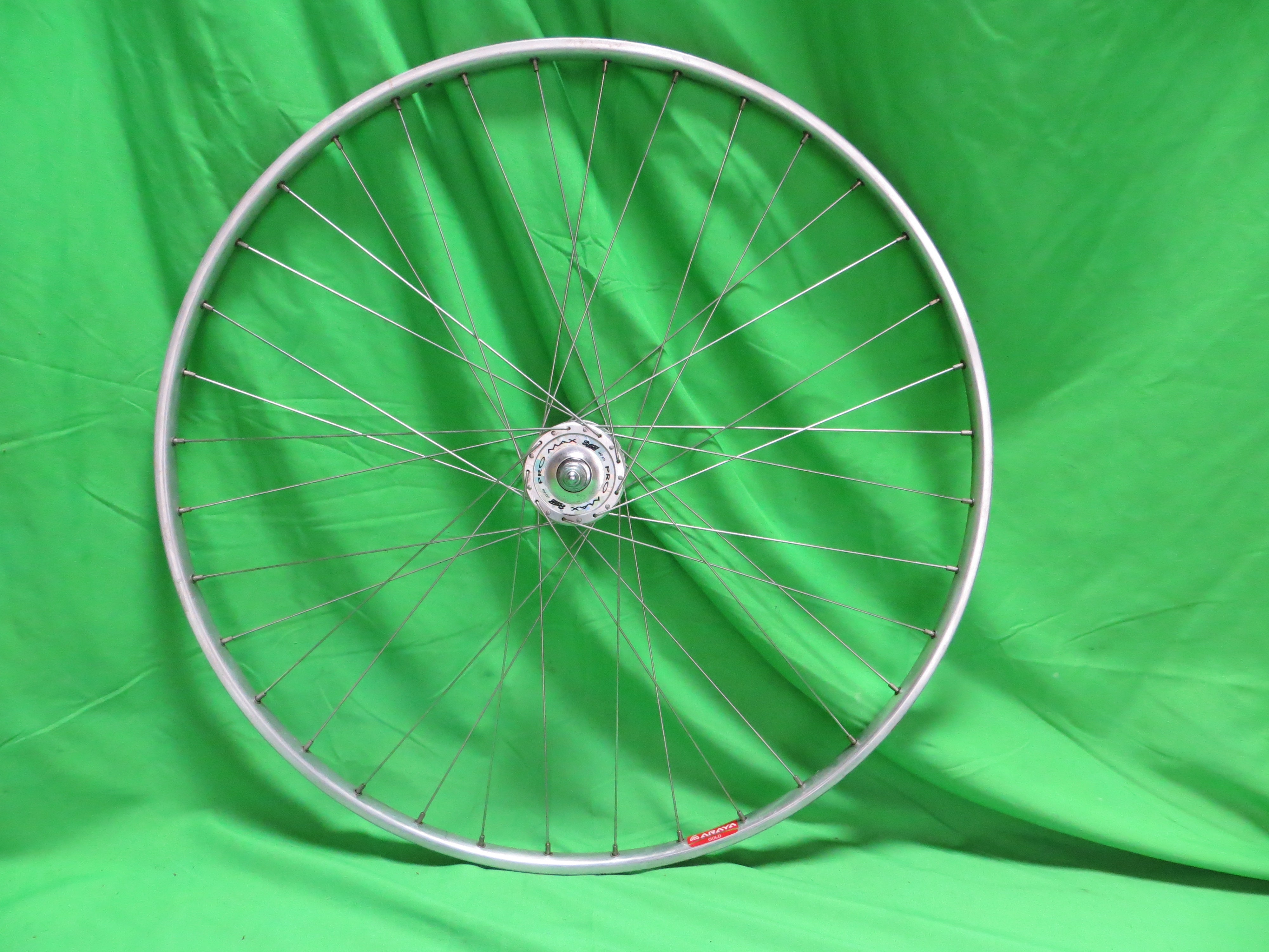 Araya Gold 16B 700c Tubular NJS rim, Suzue Pro Max NJS 100mm/8mm Front Hub (23111506)