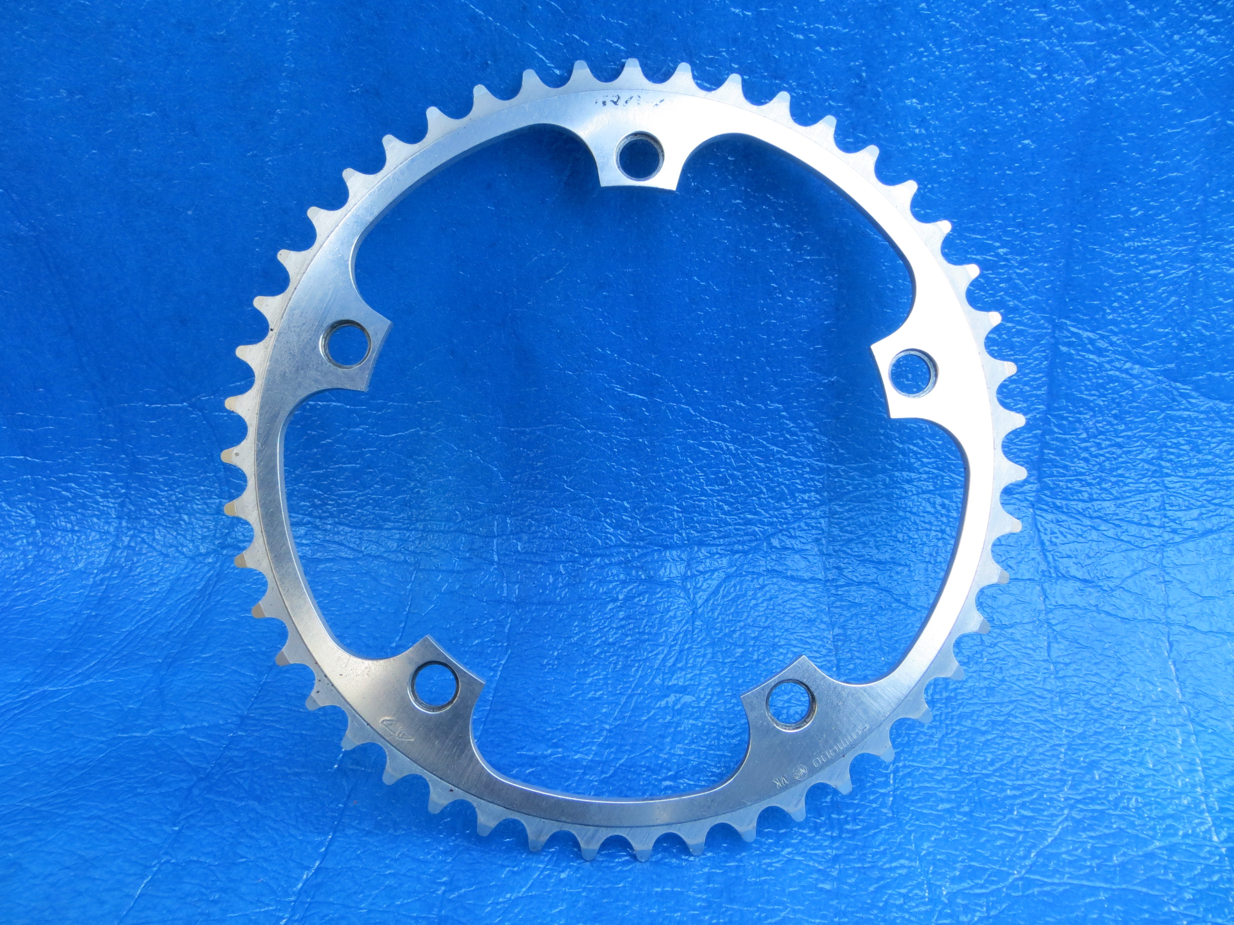 Shimano FC-7600 1/8" 144BCD NJS Chainring 47T (23111805)