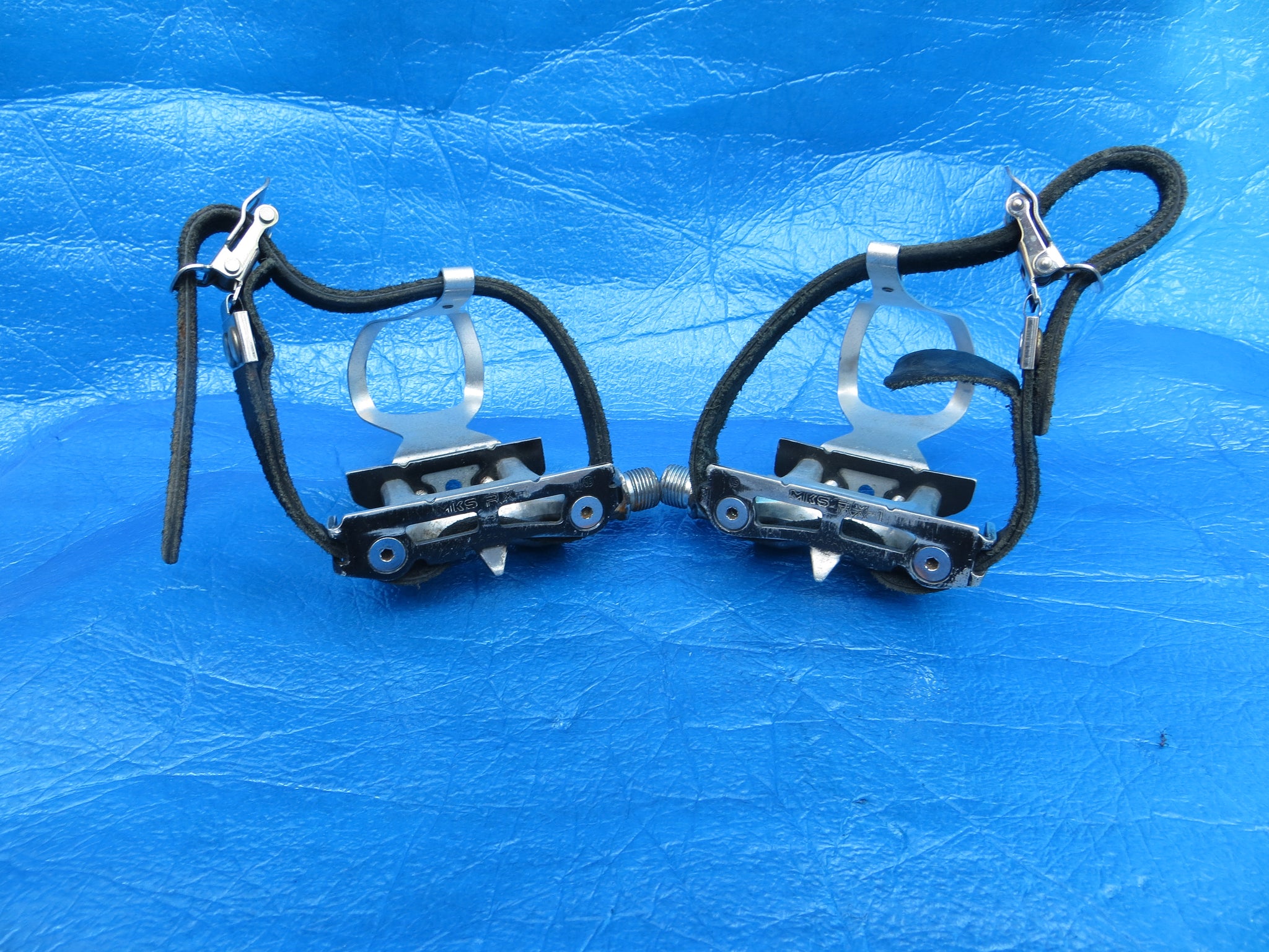 MKS RX-1 NJS Pedals , MKS AA M-size NJS Clips and MKS Fit-alfa NJS Toe Straps (24080506)