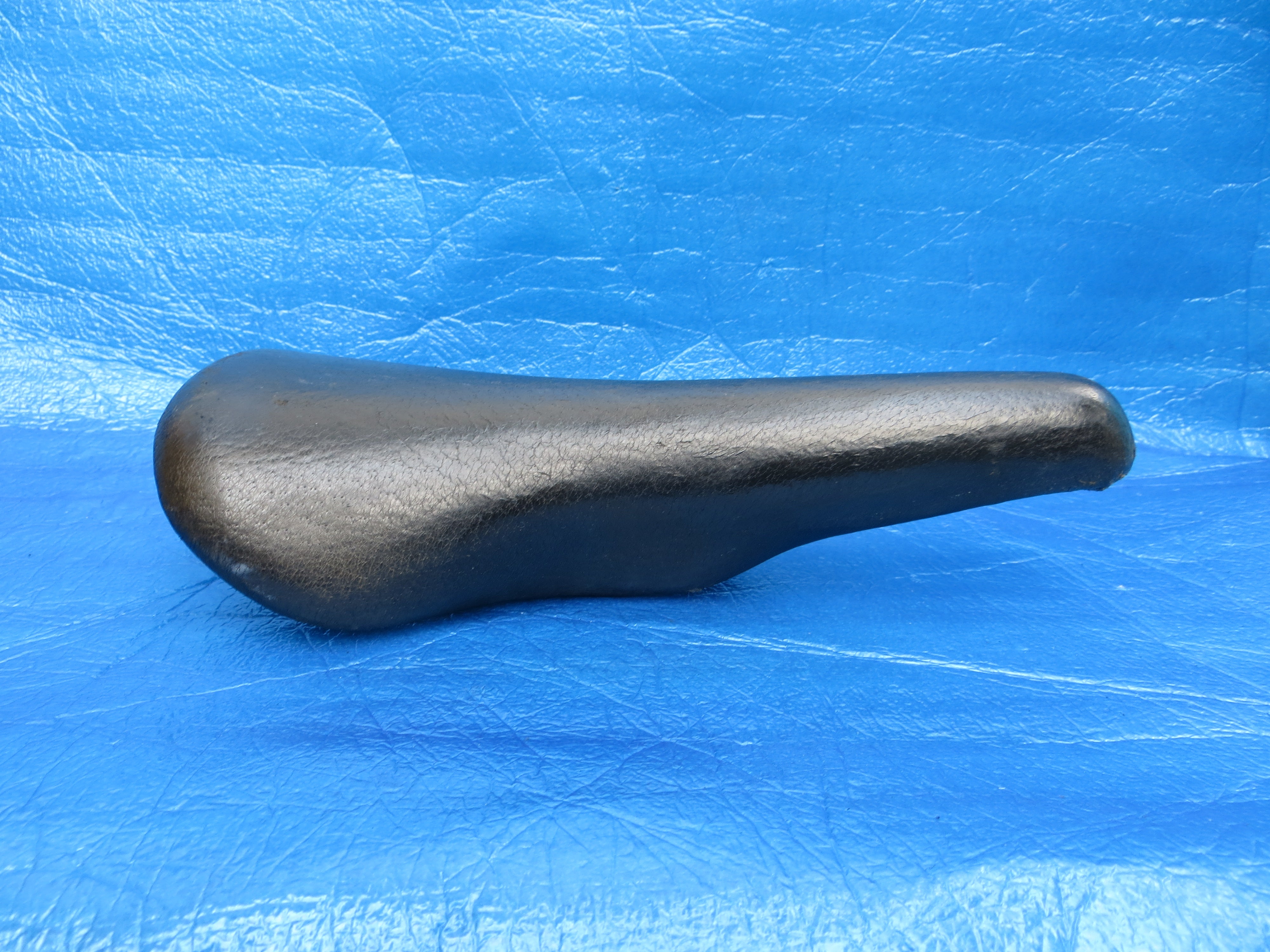 Kashima Five Gold FG-7P 30mm NJS Unpadded Saddle (24081123)