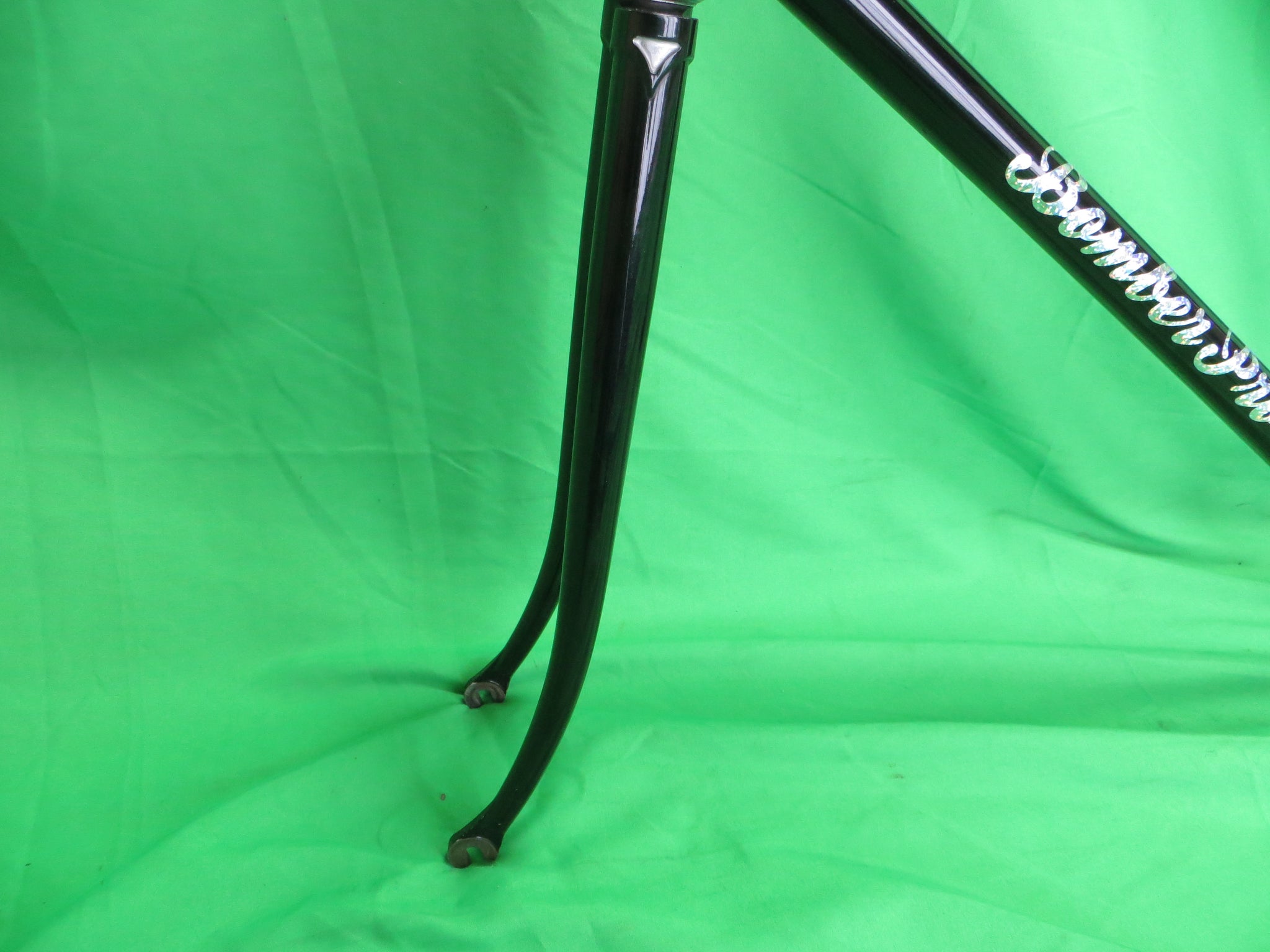 Bomber Pro // Black // 51cm – NJS EXPORT